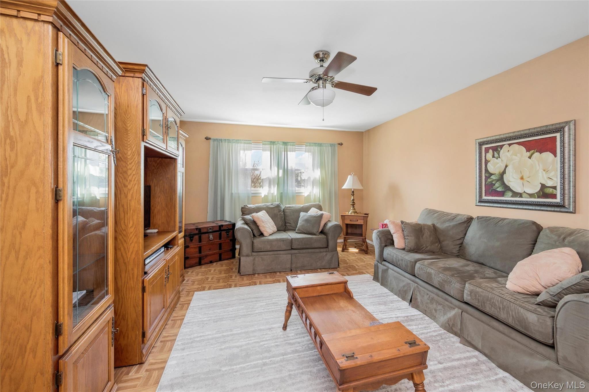 #12 photo, 310 S 16th Street, Саффолк ‖ Lindenhurst , NY 11757