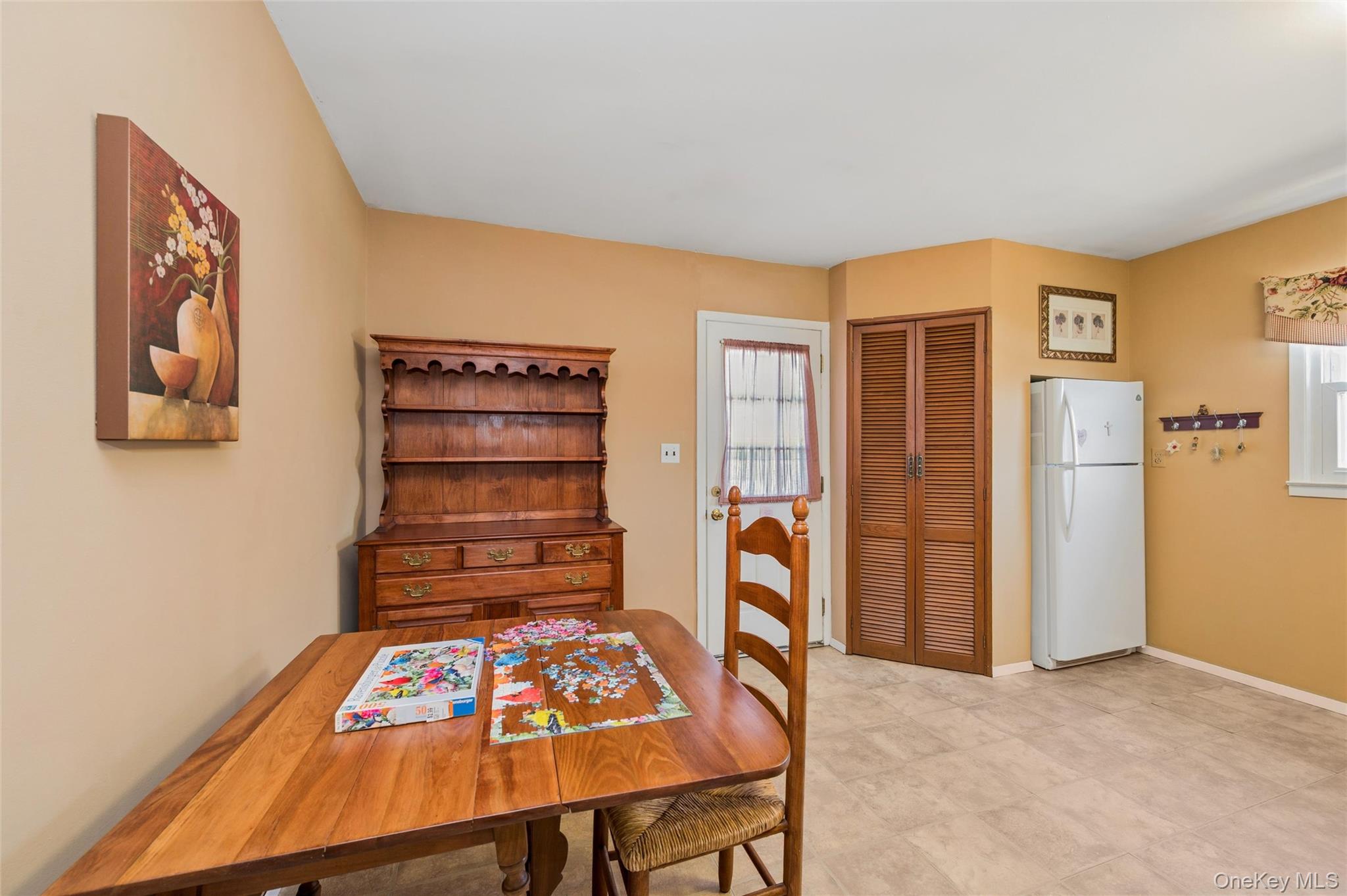 #15 photo, 310 S 16th Street, Саффолк ‖ Lindenhurst , NY 11757