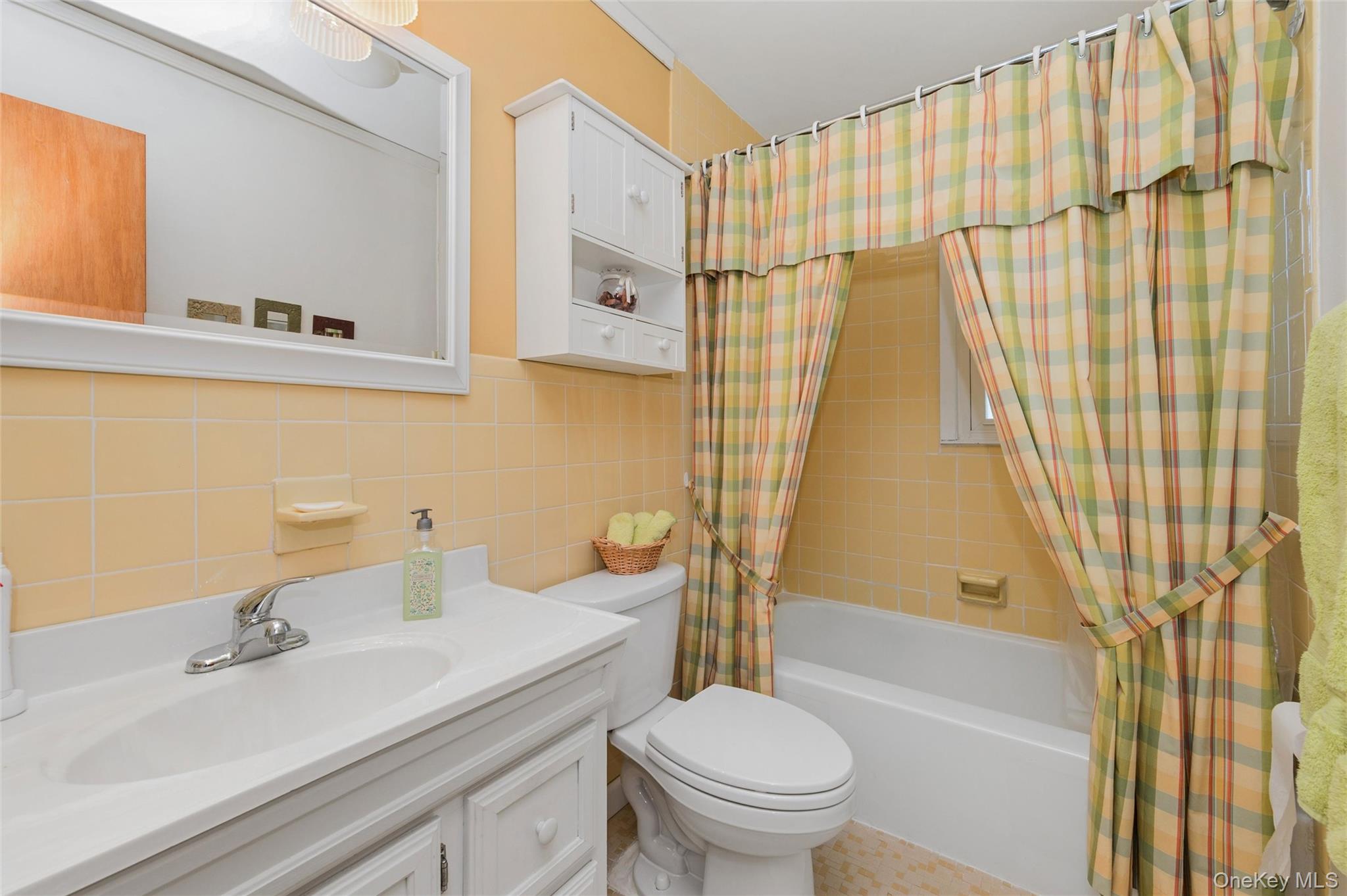 #18 photo, 310 S 16th Street, Саффолк ‖ Lindenhurst , NY 11757
