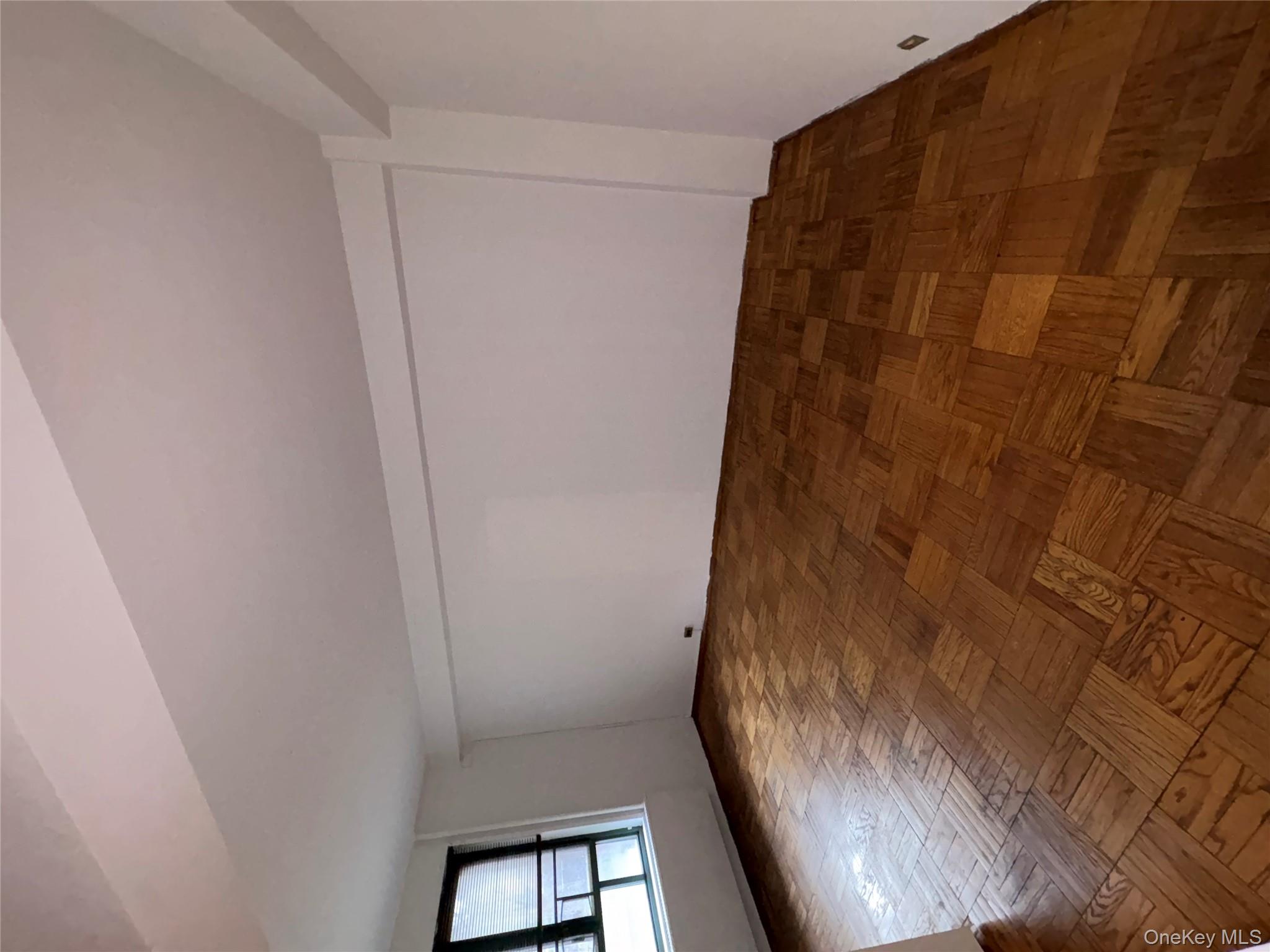 #5 photo, 24 Metropolitan Oval, Bronx , NY 10462