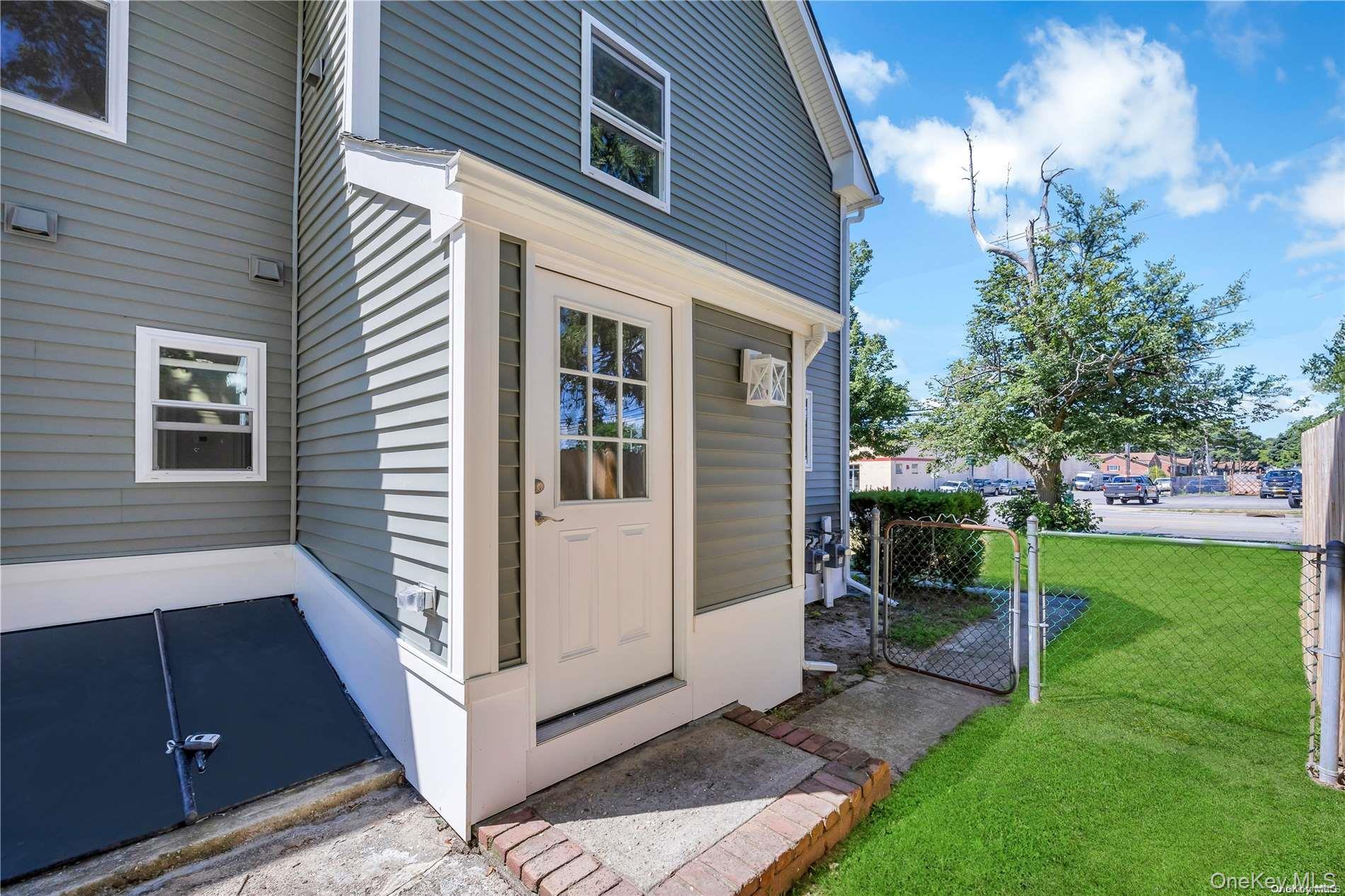 #1 photo, 177 Waverly Avenue, Patchogue , NY 11772