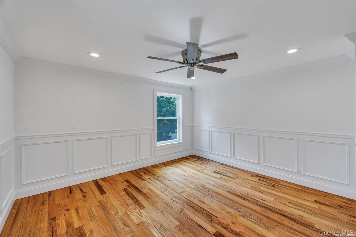 #5 photo, 177 Waverly Avenue, Patchogue , NY 11772