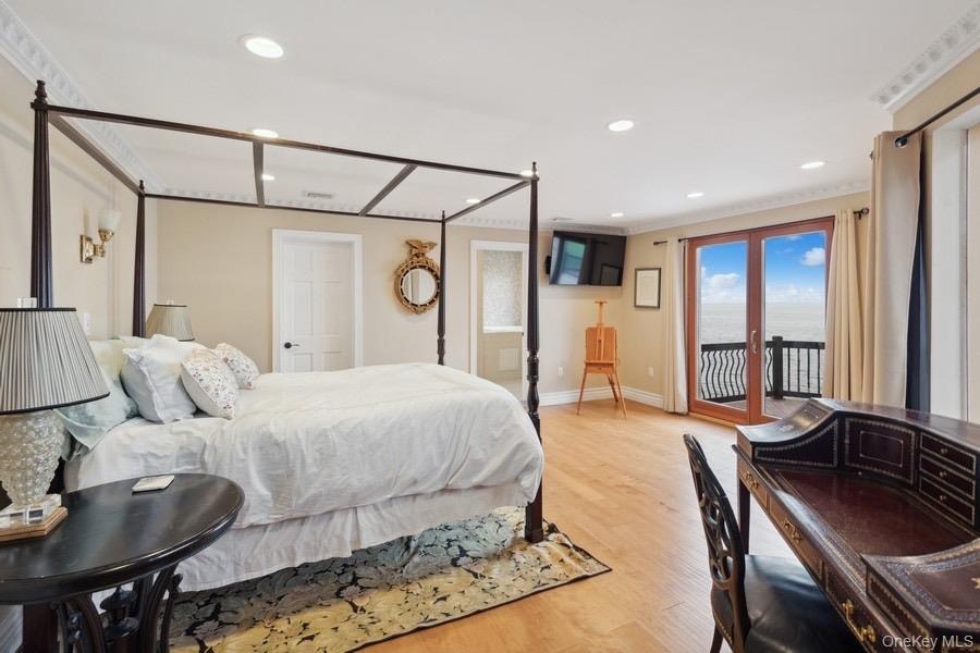 #19 photo, 13 Seatuck Lane, Remsenburg , NY 11960