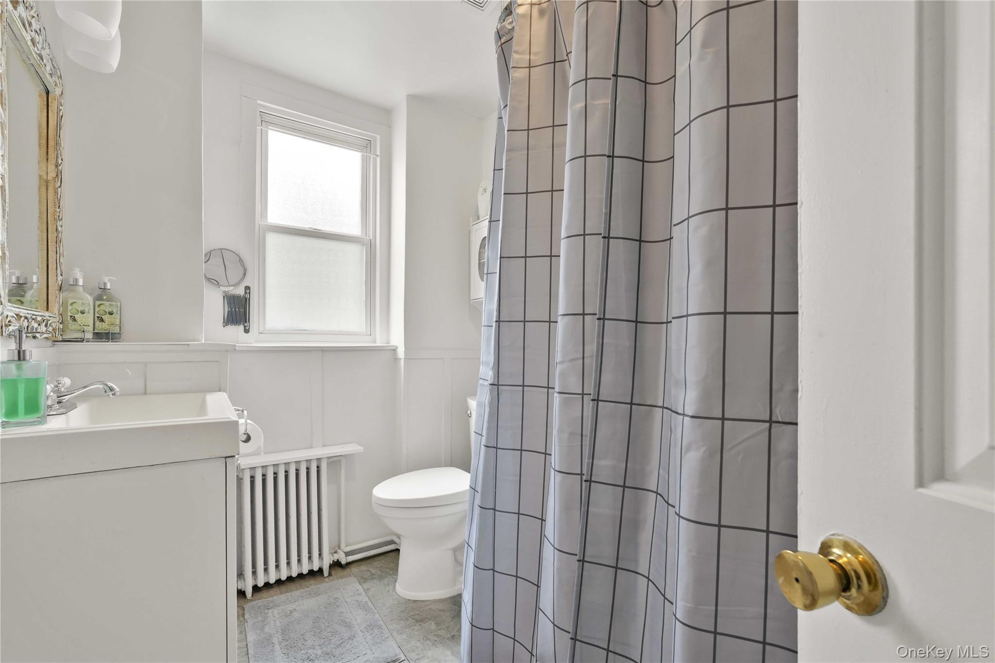 #8 photo, 152 Miller Avenue, Brooklyn , NY 11207