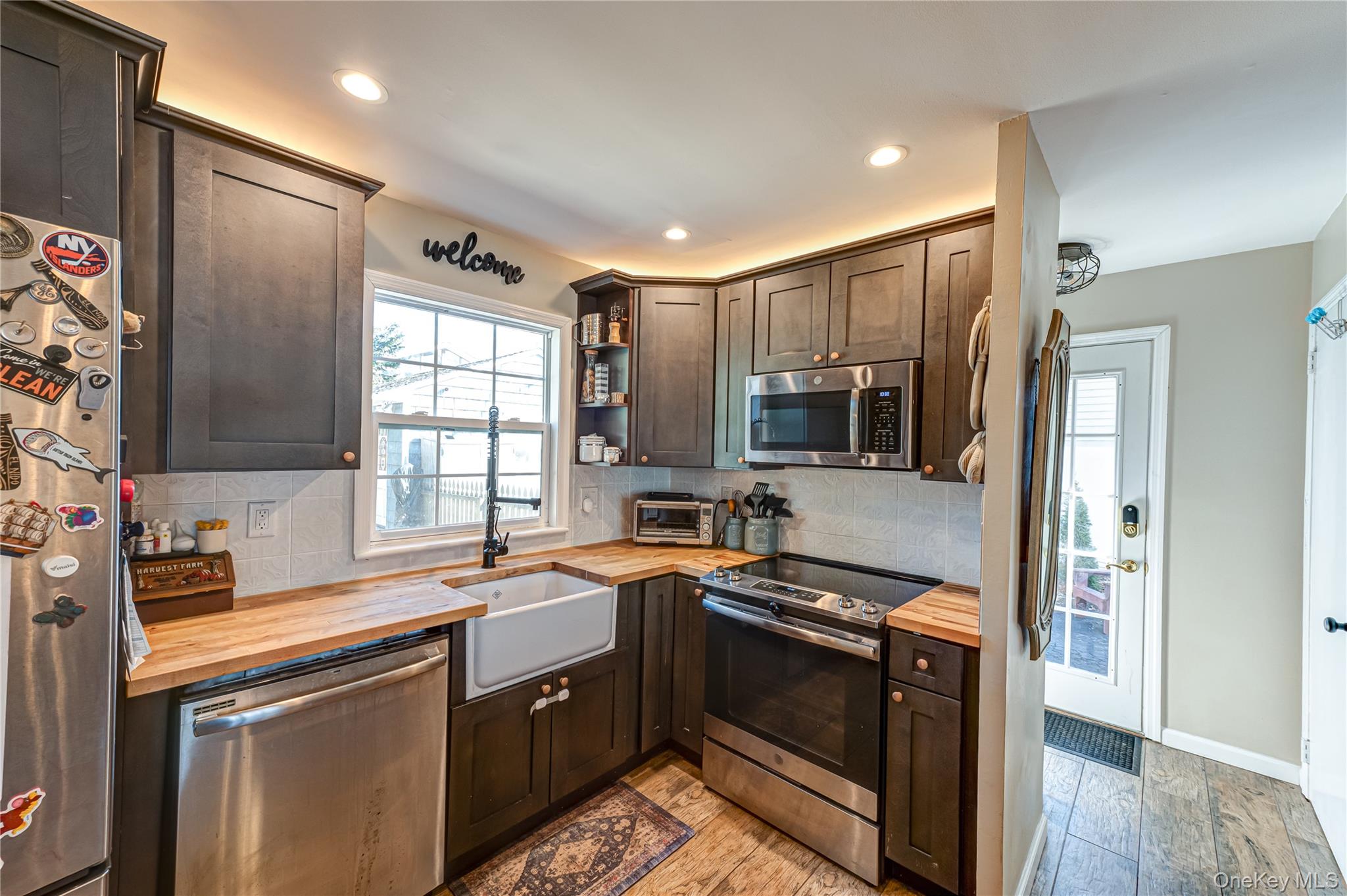 #7 photo, 9 Leeds Street, 東長島 亨廷顿 South Huntington , NY 11746