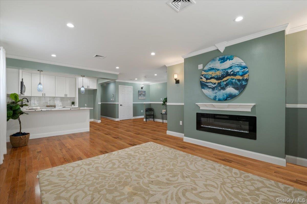 #13 photo, 143-61 230th Street, קווינס Laurelton , NY 11413