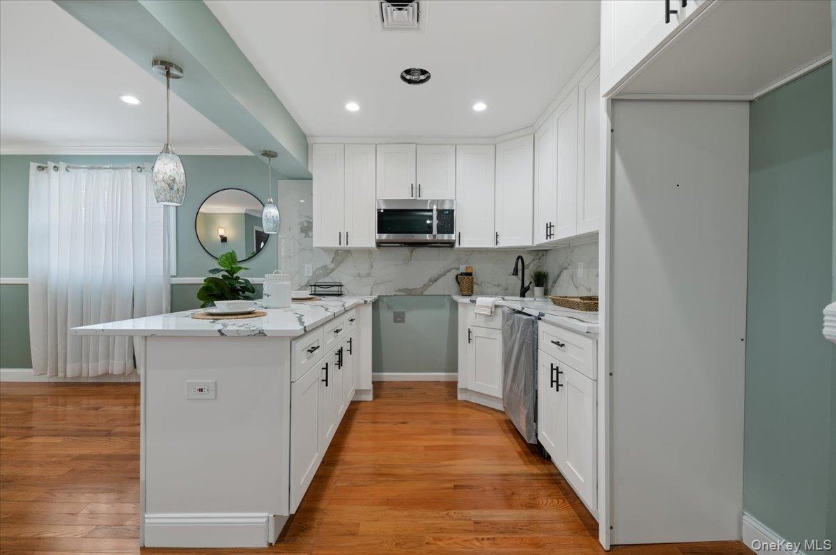 #16 photo, 143-61 230th Street, קווינס Laurelton , NY 11413