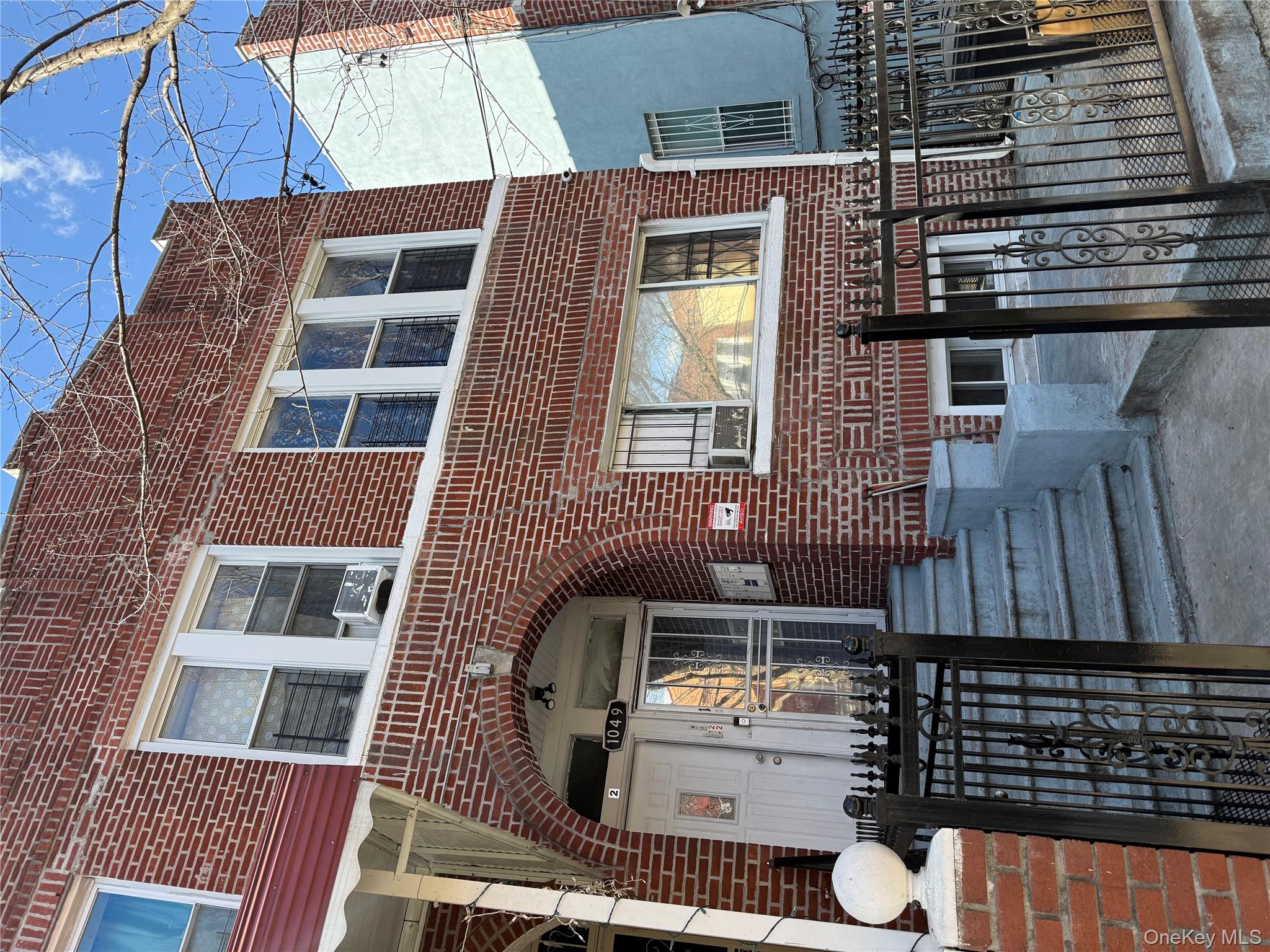 #1 photo, 1049 Ward Avenue, Bronx , NY 10472