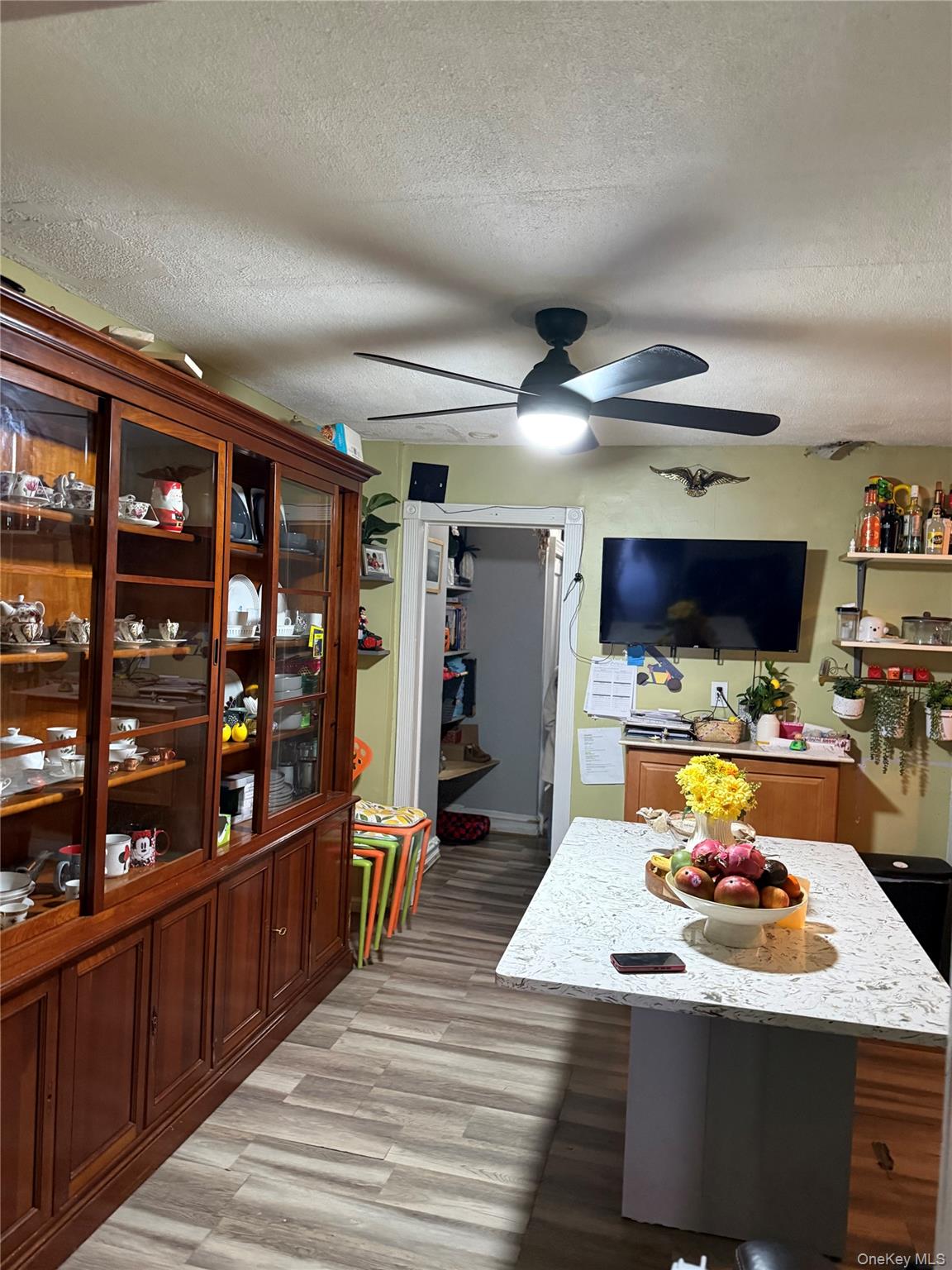 #10 photo, 1049 Ward Avenue, Bronx , NY 10472