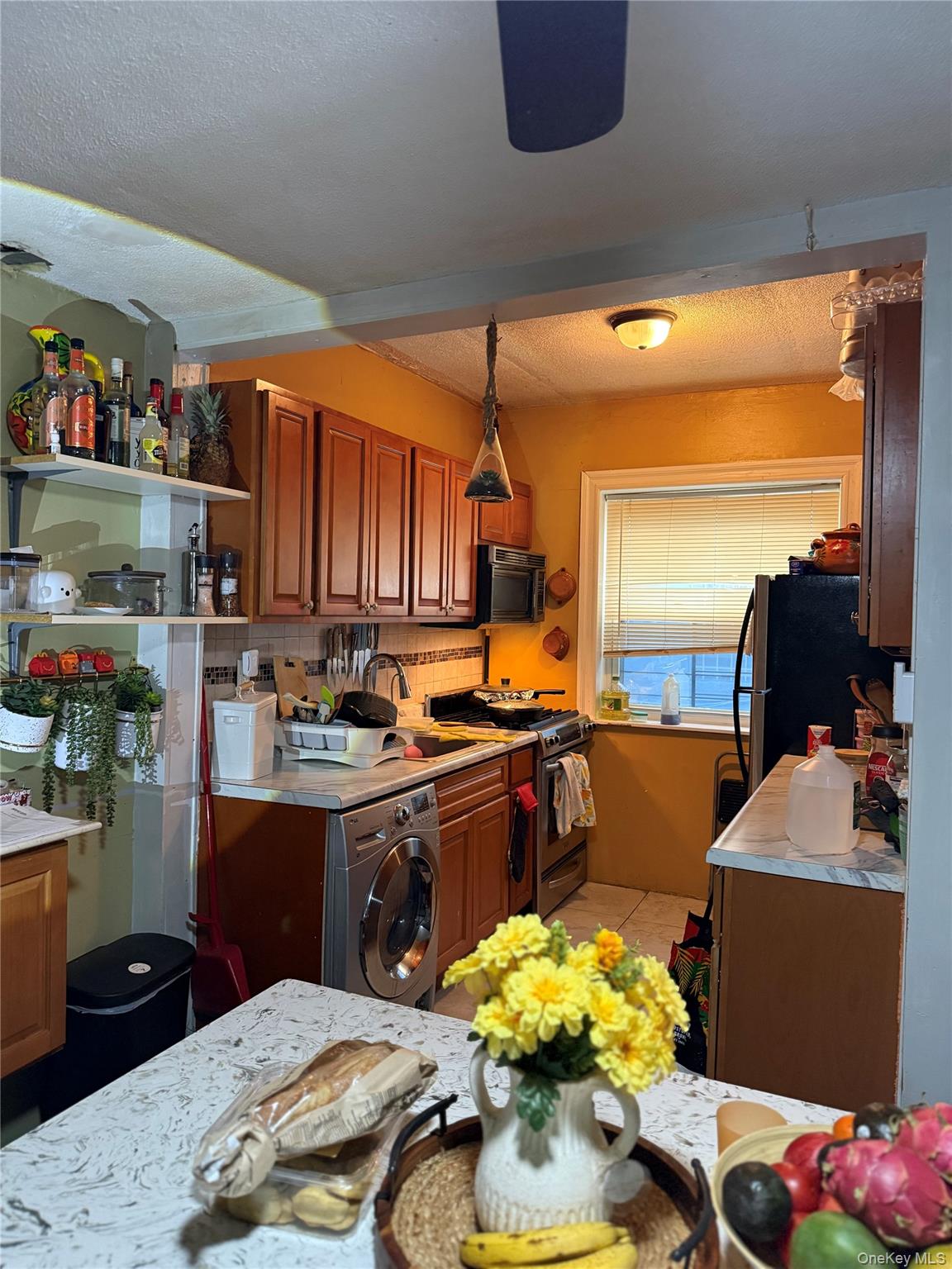 #12 photo, 1049 Ward Avenue, Bronx , NY 10472