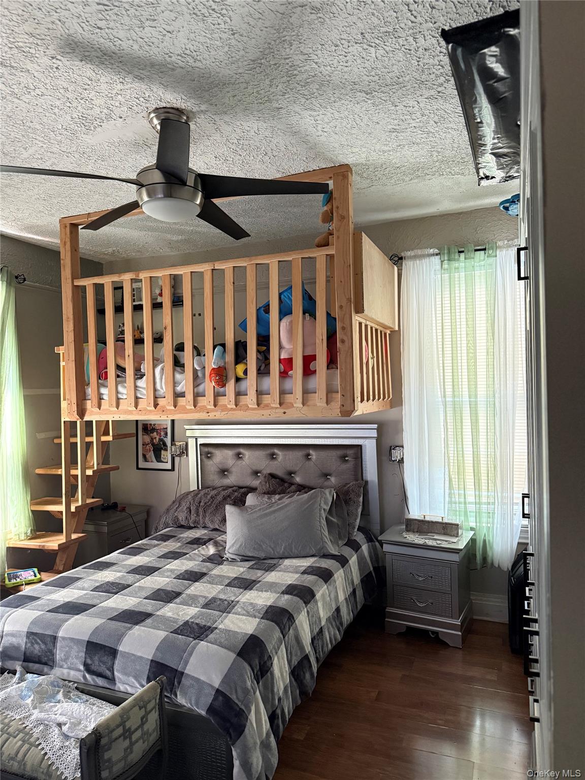 #14 photo, 1049 Ward Avenue, Bronx , NY 10472