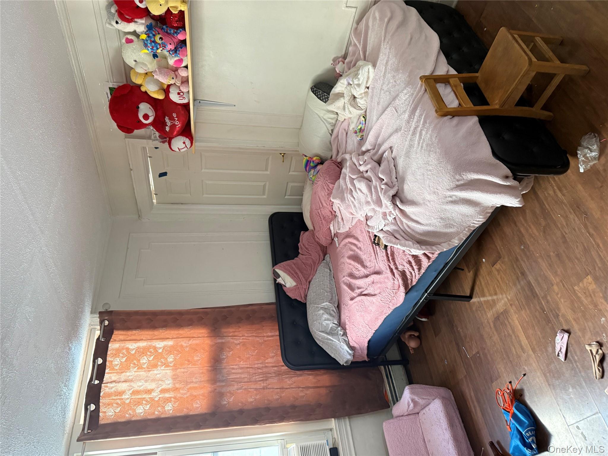 #17 photo, 1049 Ward Avenue, Bronx , NY 10472