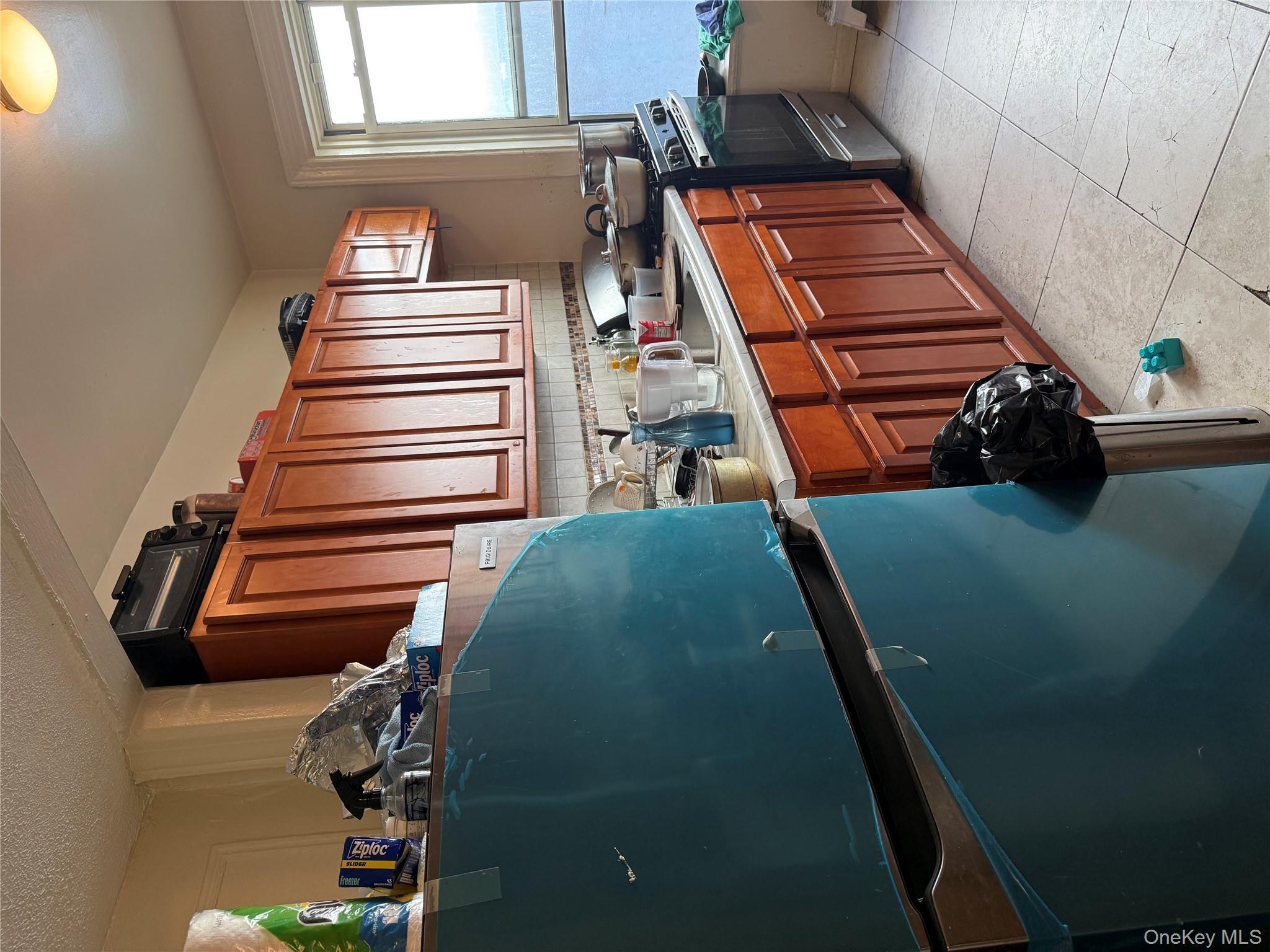 #19 photo, 1049 Ward Avenue, Bronx , NY 10472