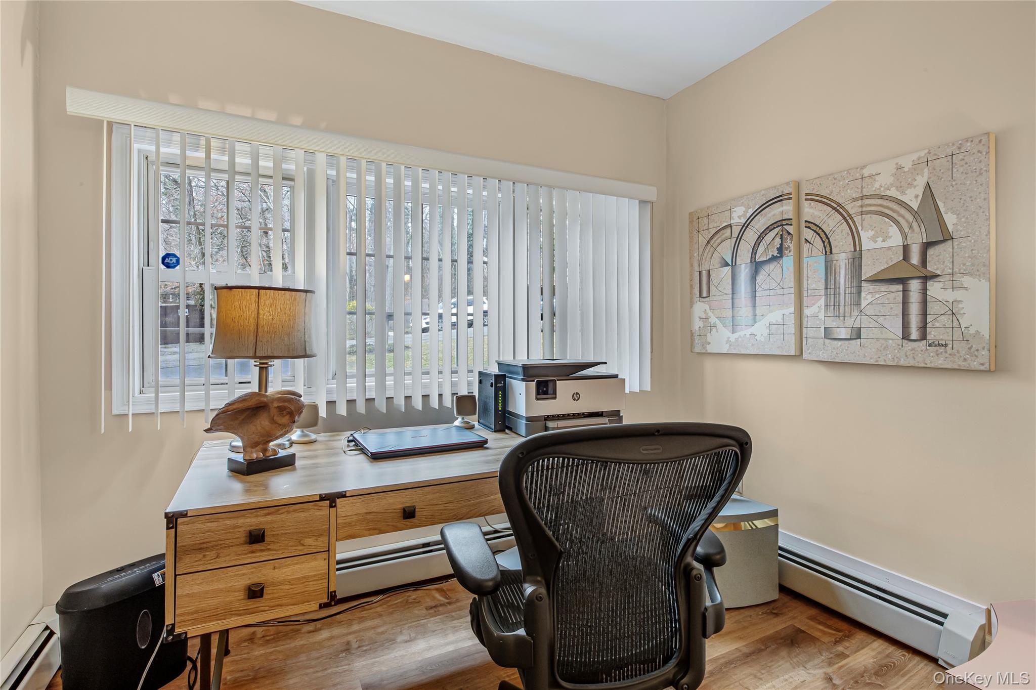 #18 photo, 35 High Hills Lane, Huntington Station , NY 11746