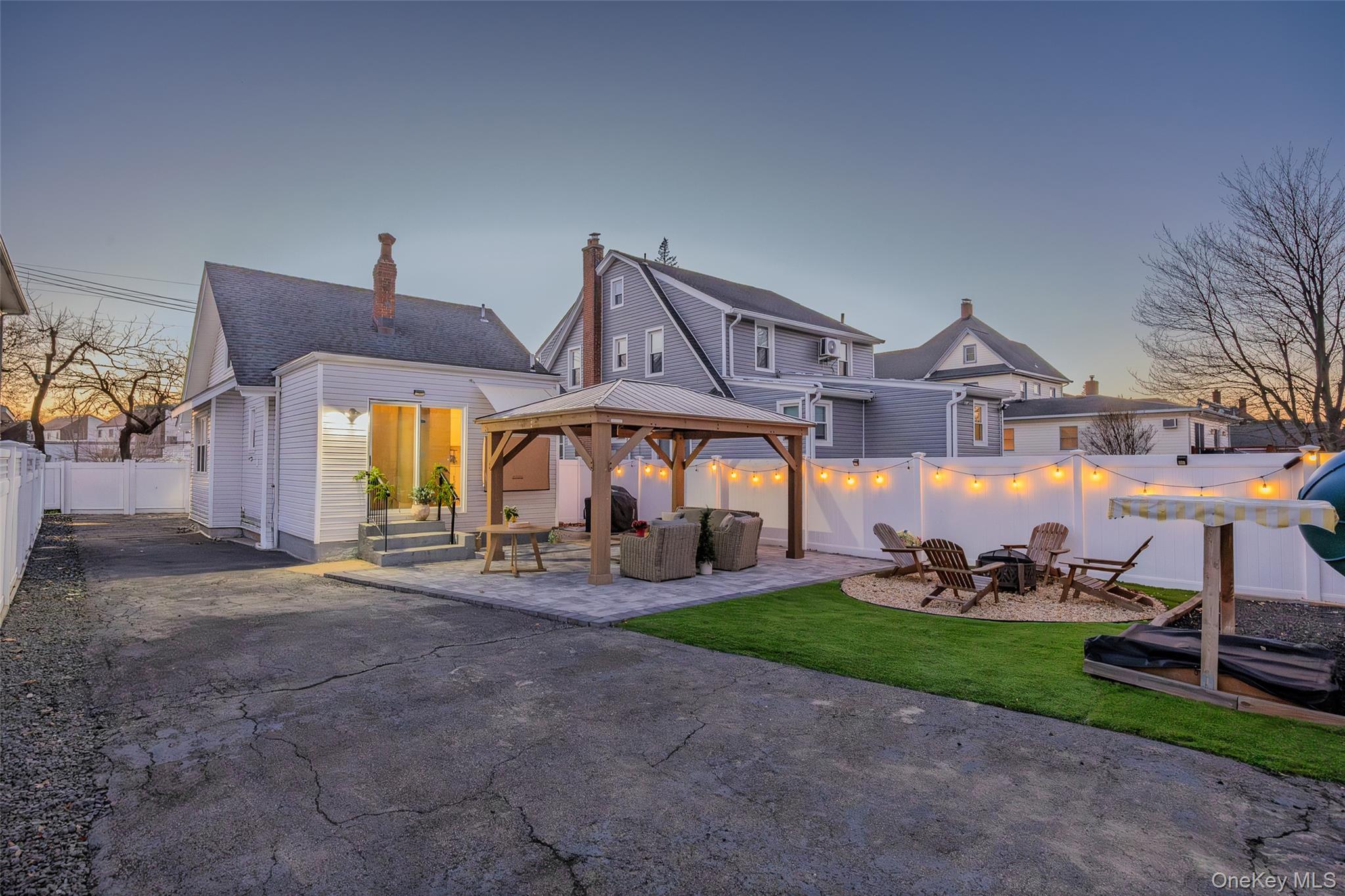 #5 photo, 251 Forest Avenue, 롱 아일랜드 Lynbrook , NY 11563