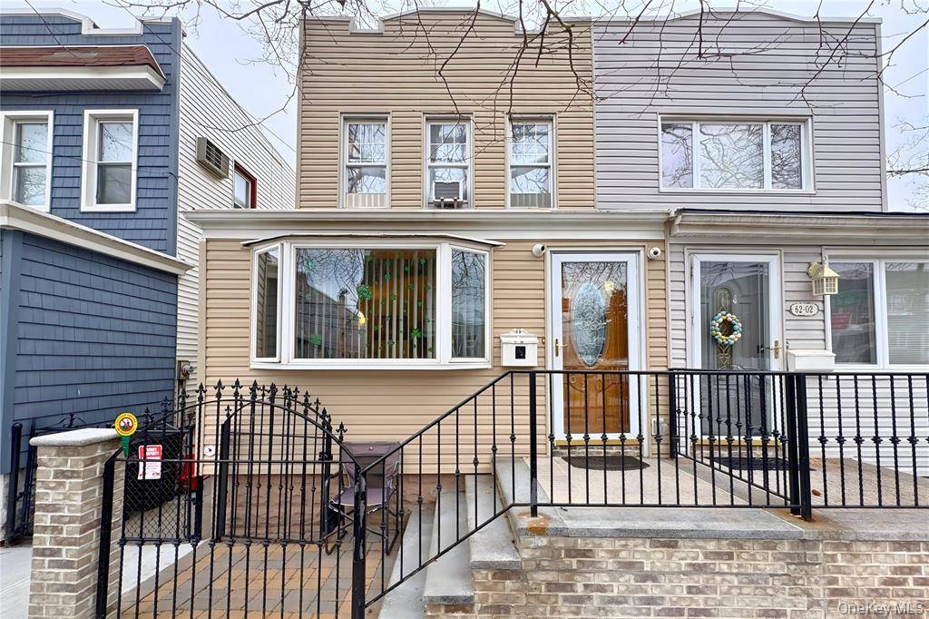 #1 photo, 6204 62nd Road, Куинс ‖ Middle Village , NY 11379