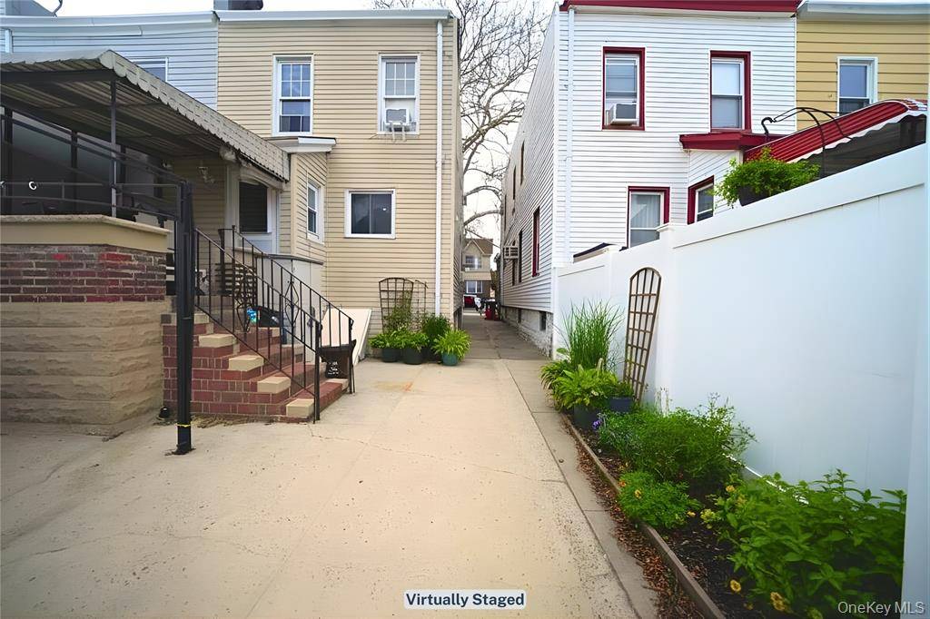 #16 photo, 6204 62nd Road, Куинс ‖ Middle Village , NY 11379