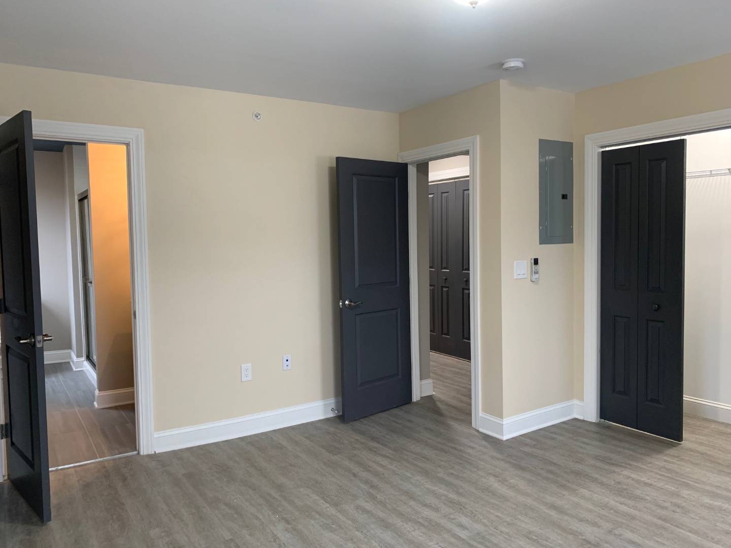 #12 photo, 29 Elk Street, #9, Albany , NY 12207