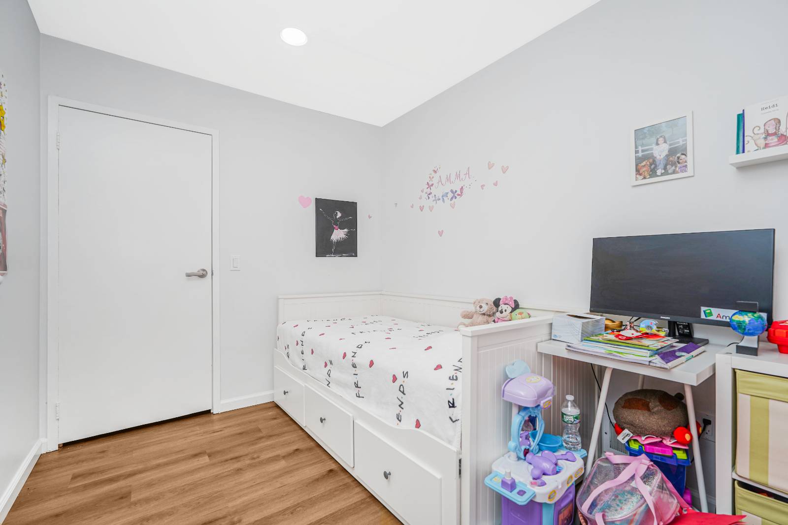 #18 photo, 82 Belmar Dr W, סטטן איילנד Staten Island , NY 10314