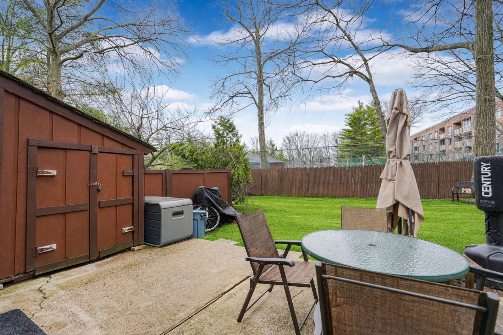 #29 photo, 82 Belmar Dr W, סטטן איילנד Staten Island , NY 10314