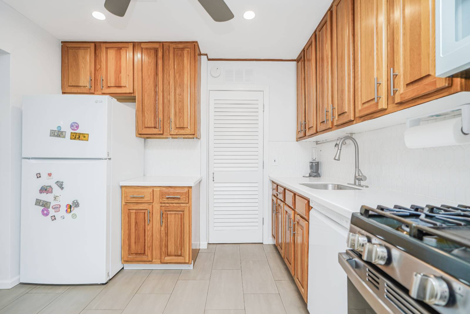 #9 photo, 82 Belmar Dr W, סטטן איילנד Staten Island , NY 10314