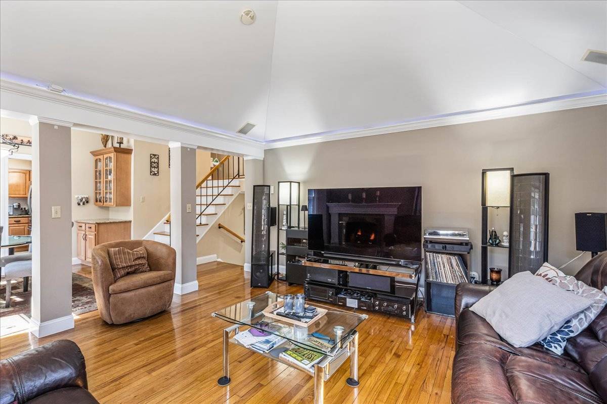 #9 photo, 4 Andover Pl, 东长岛 亨廷顿 Huntington , NY 11743