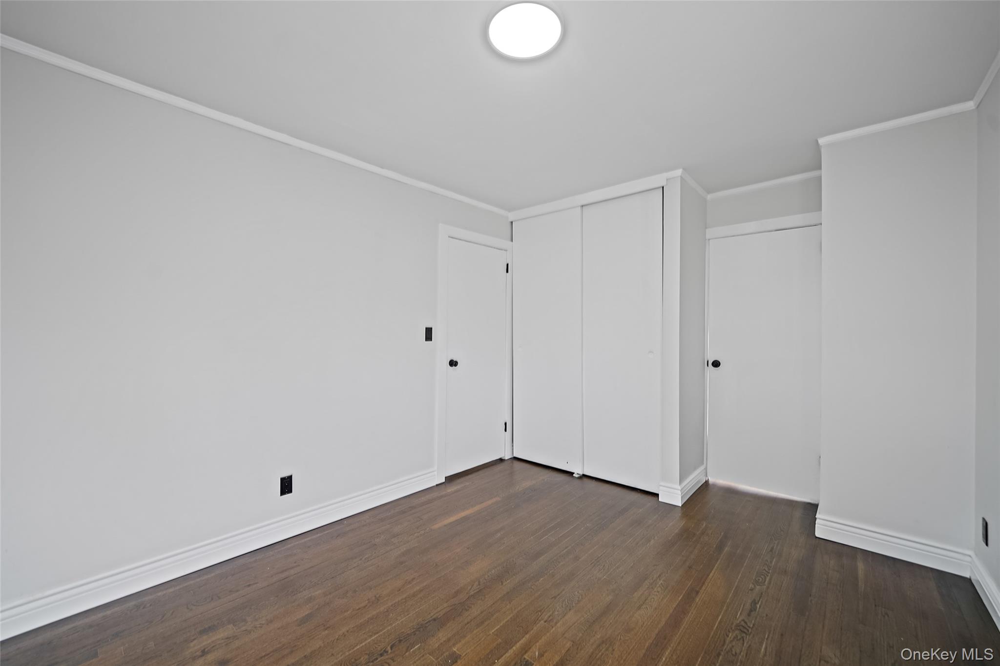 #9 photo, 8 Elwood Road, सफ़ोक काउंटी Centereach , NY 11720