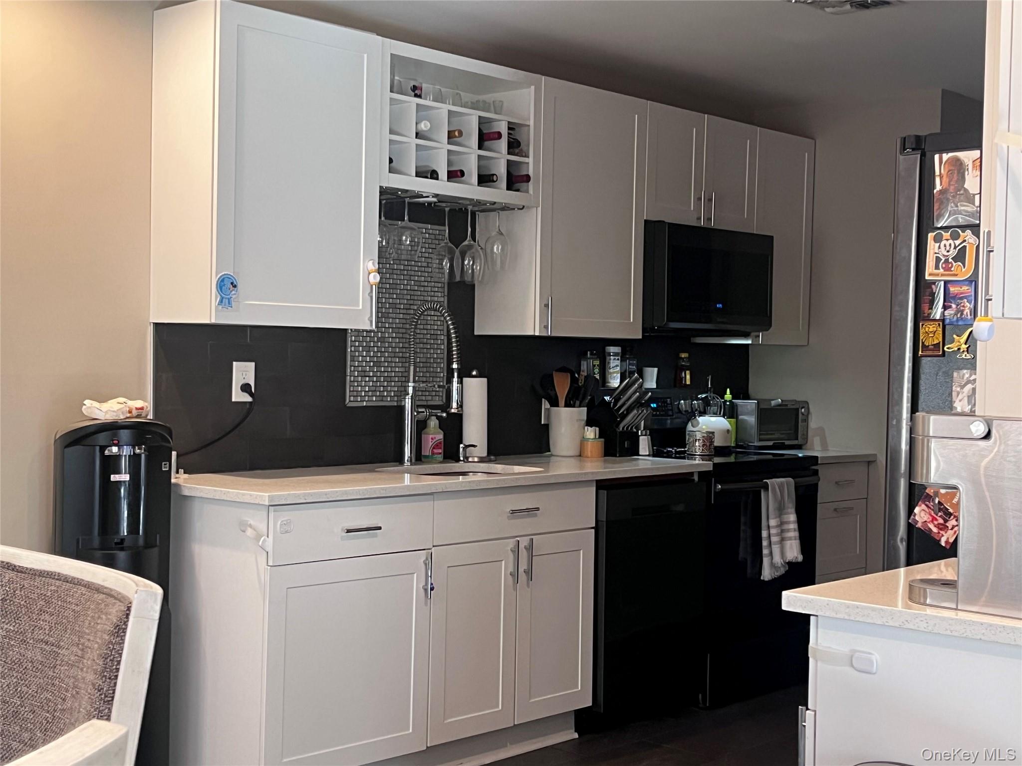 #6 photo, 35 Vista Drive, Manorville , NY 11949