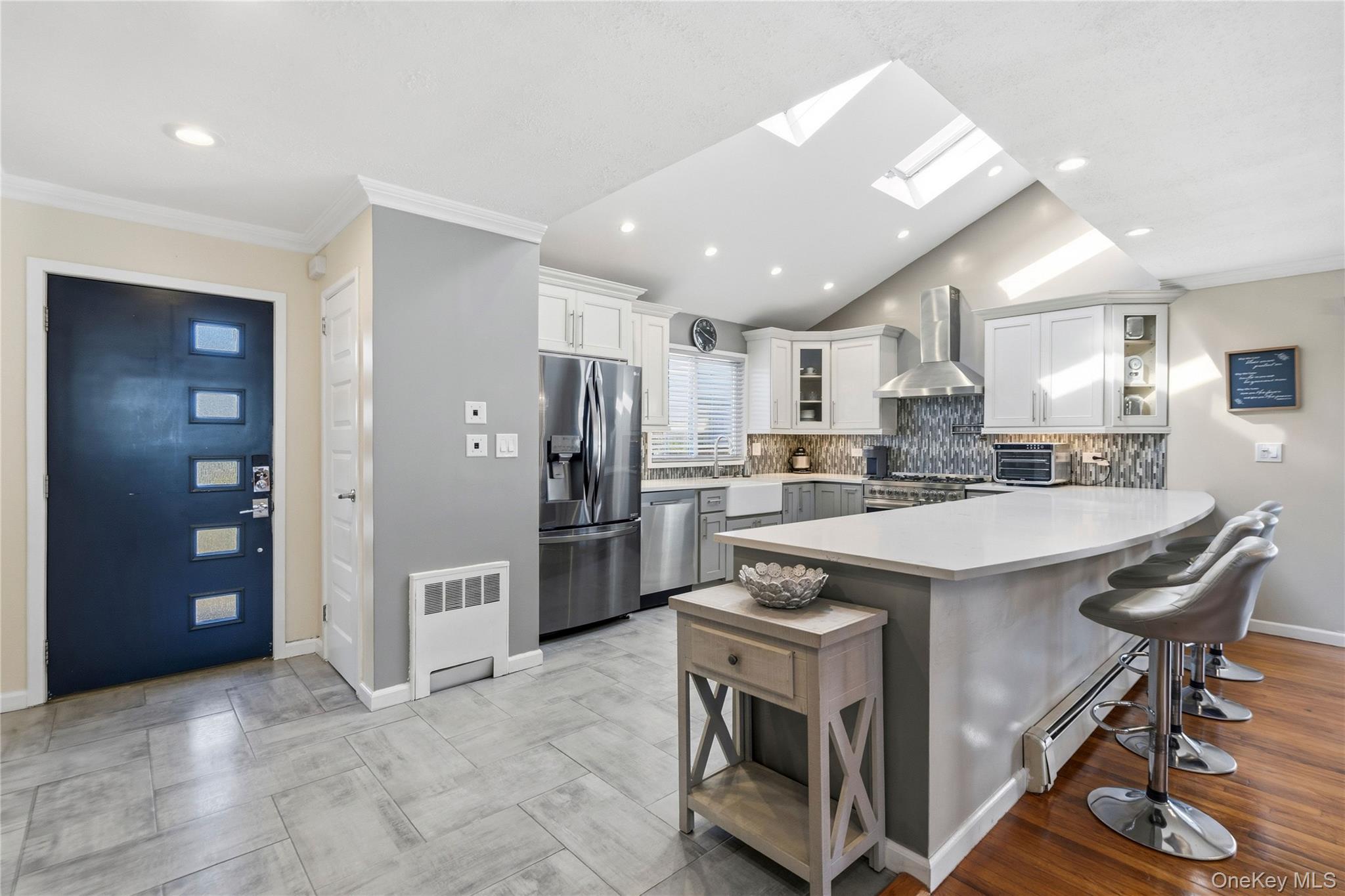 #5 photo, 70 Forest Road, ناسو Valley Stream , NY 11581