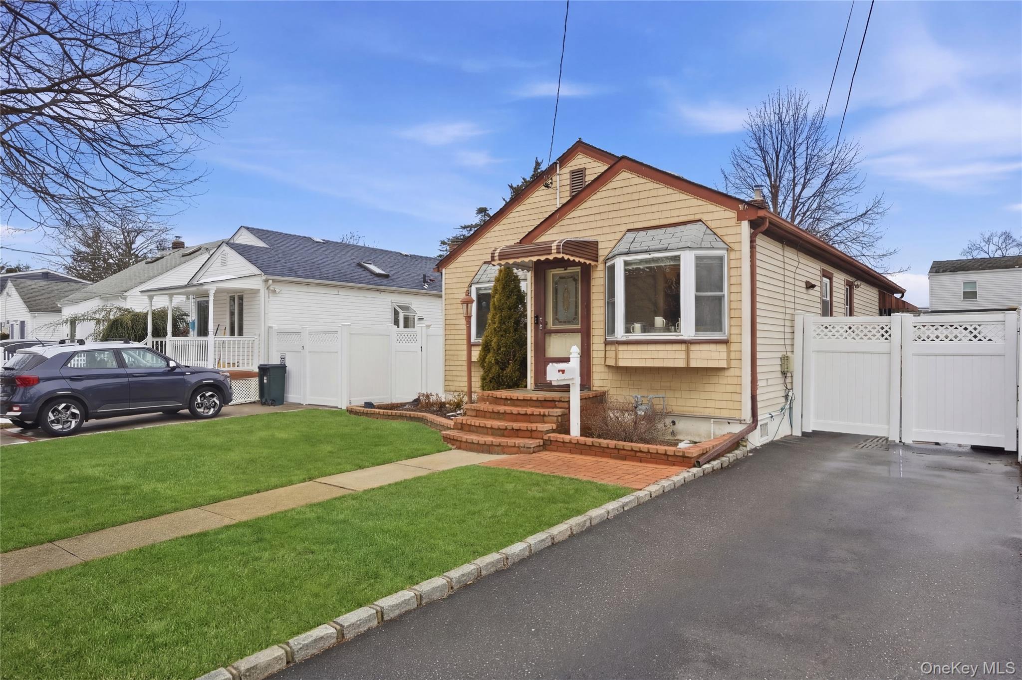 #3 photo, 3031 Lowell Avenue, 长岛 Wantagh , NY 11793