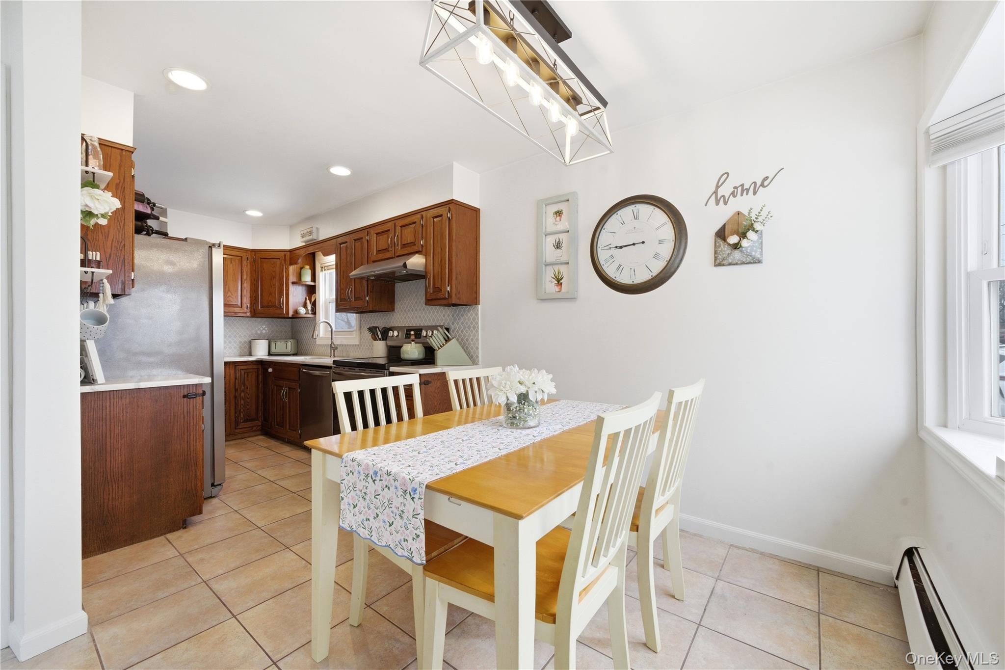 #5 photo, 3031 Lowell Avenue, 长岛 Wantagh , NY 11793