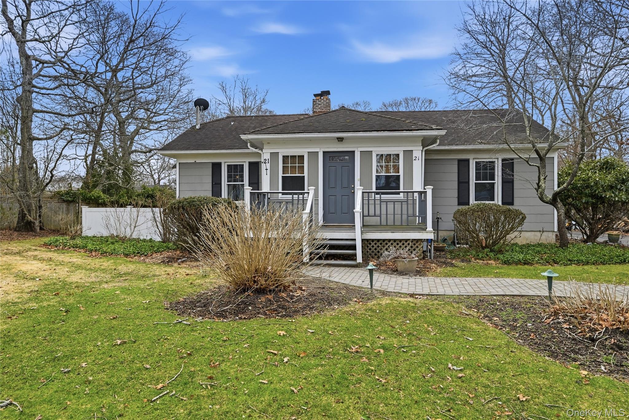 #2 photo, 21 King Street, Hampton Bays , NY 11946