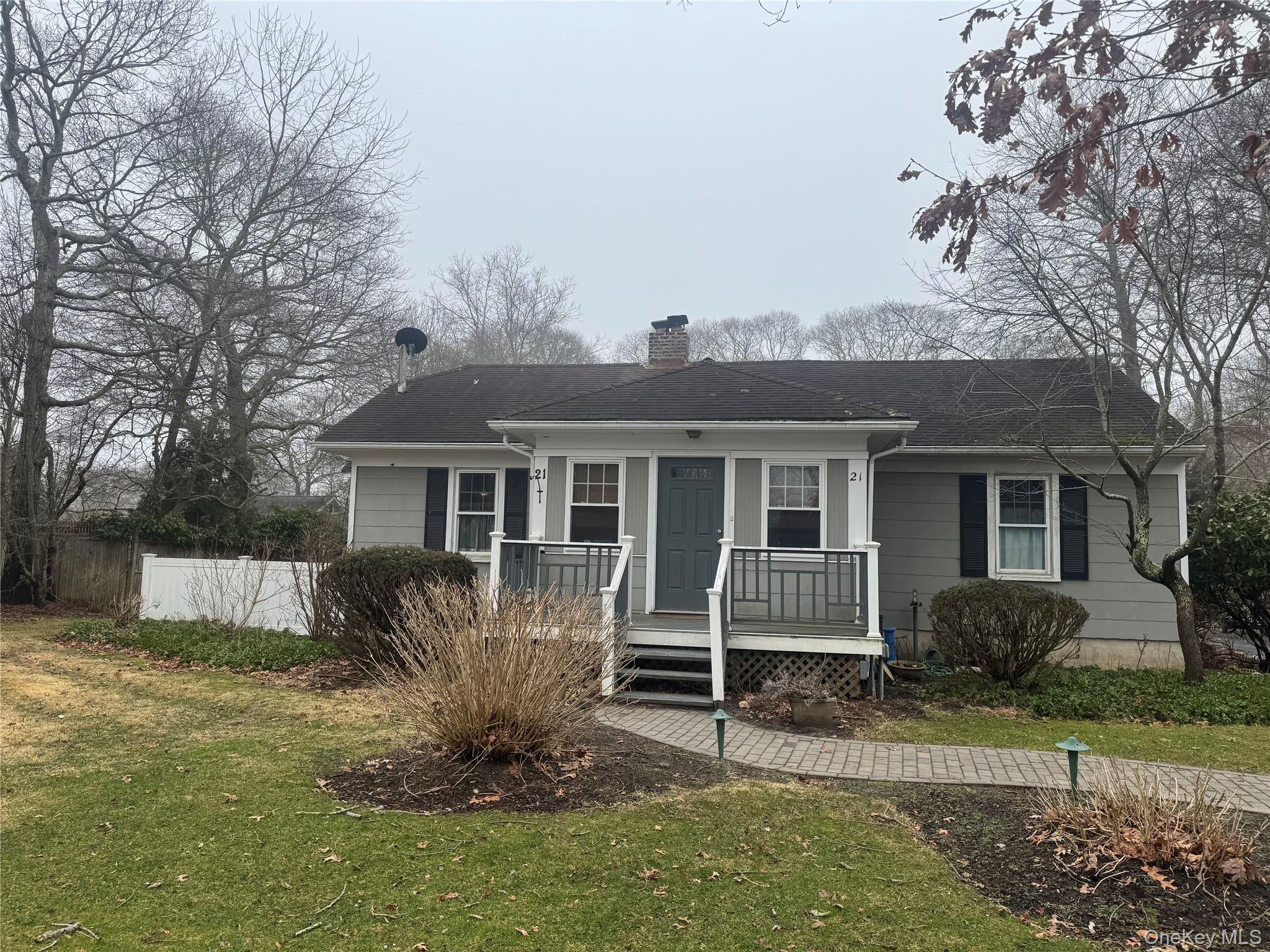 #3 photo, 21 King Street, Hampton Bays , NY 11946