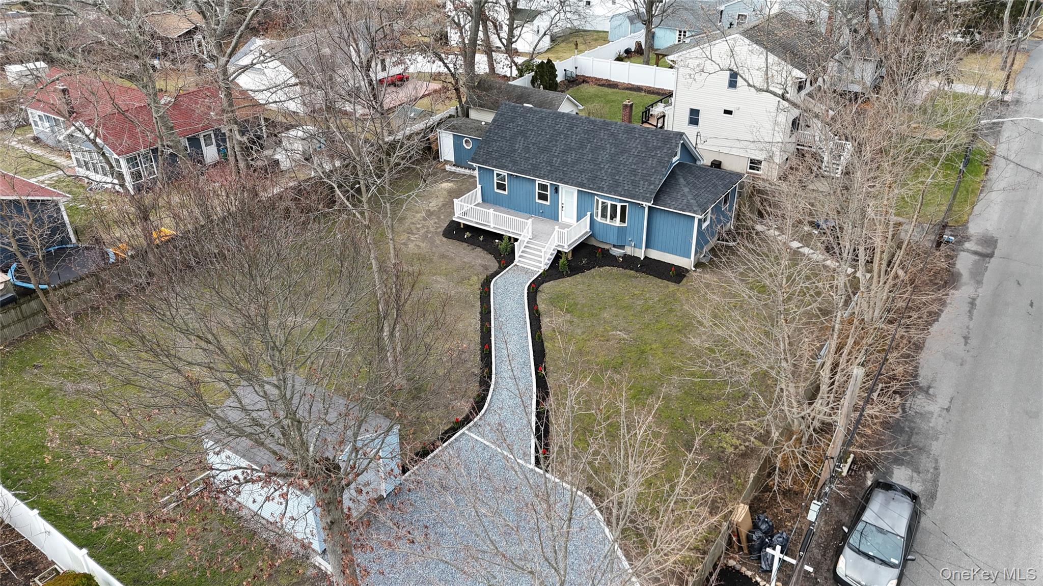 #1 photo, 30 Shell Road, Саффолк ‖ Rocky Point , NY 11778