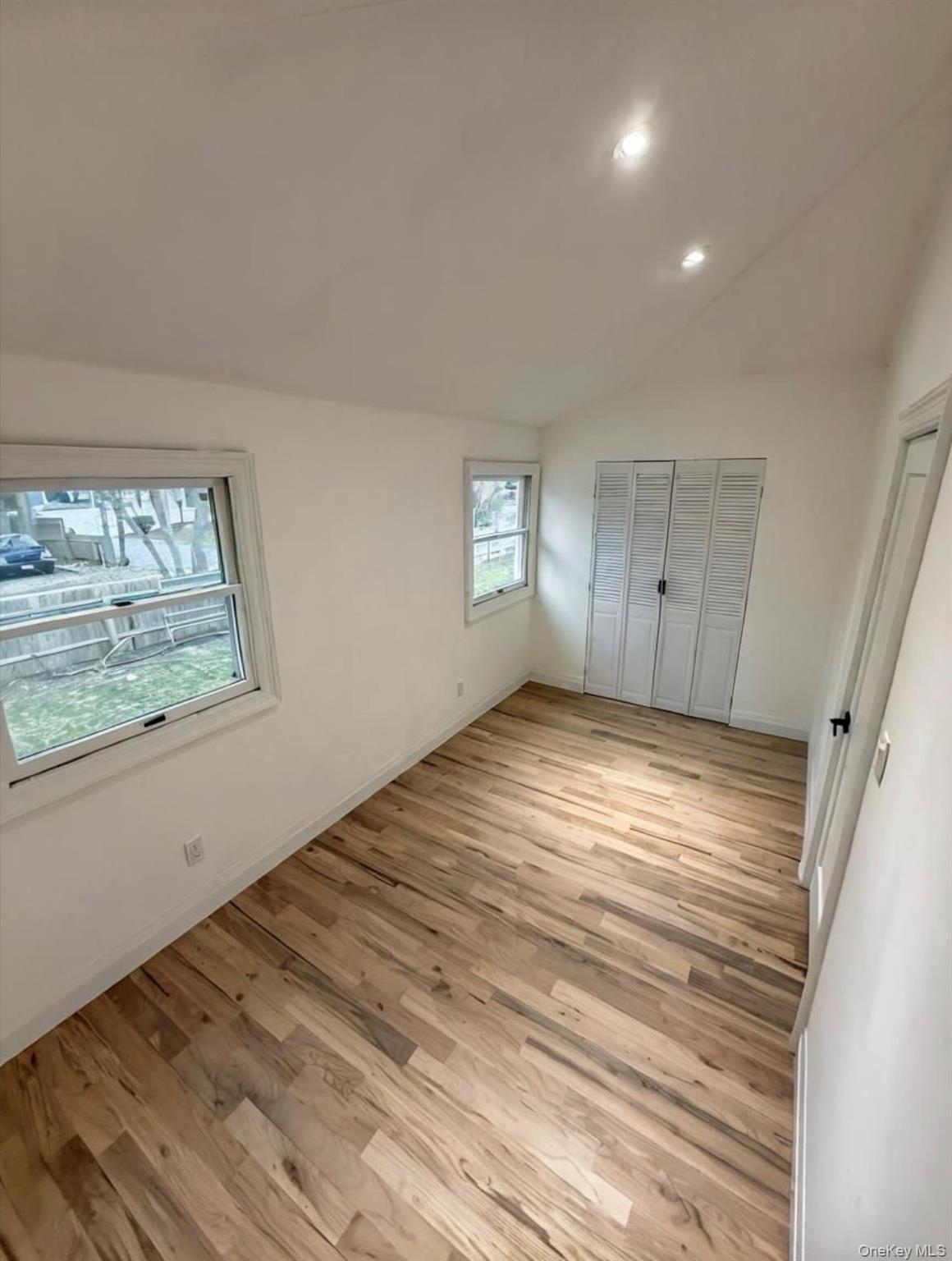 #7 photo, 30 Shell Road, সাফোক কাউন্টি Rocky Point , NY 11778