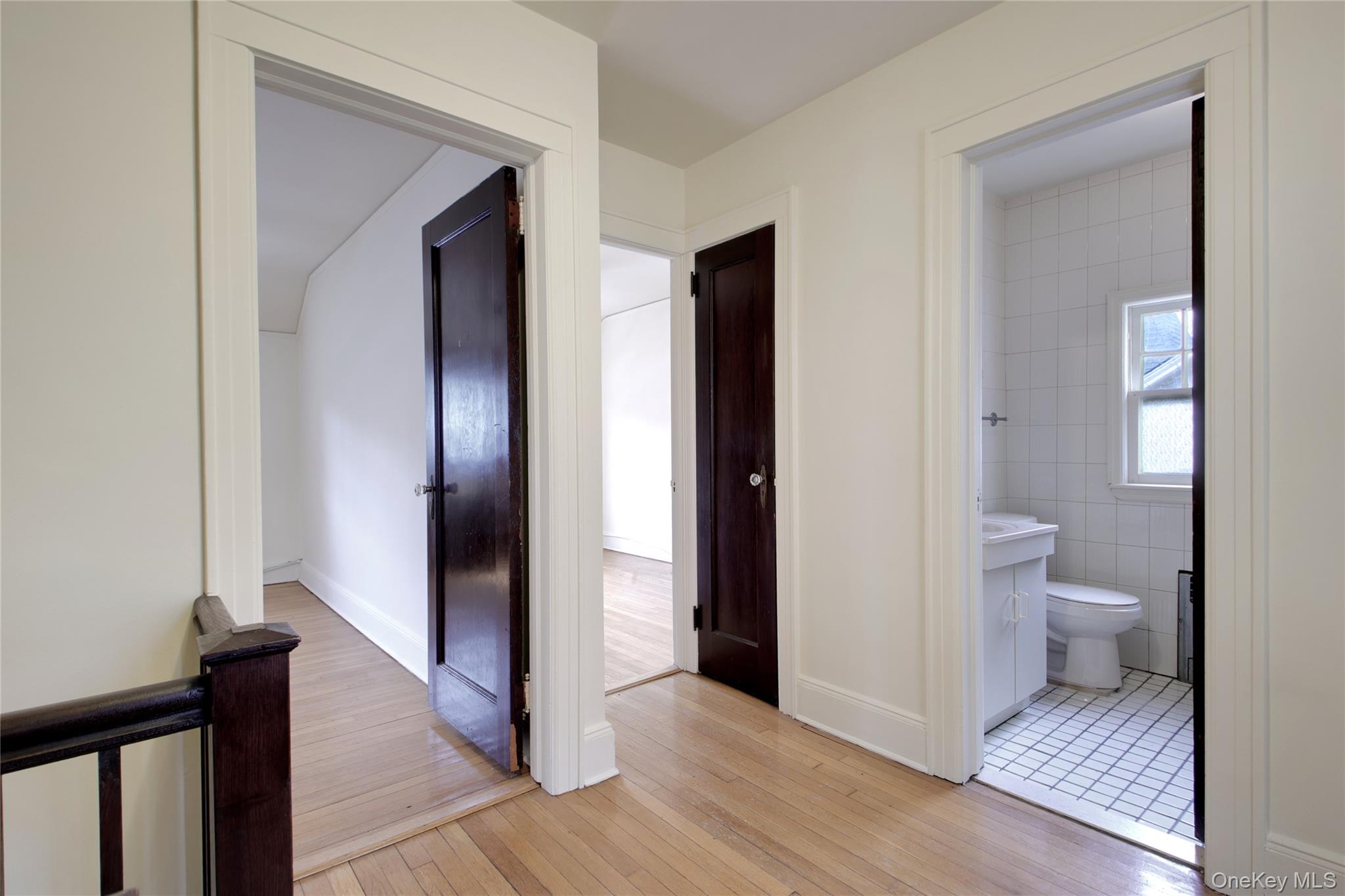 #12 photo, 1613 Northern Boulevard, Нассау ‖ Roslyn , NY 11576