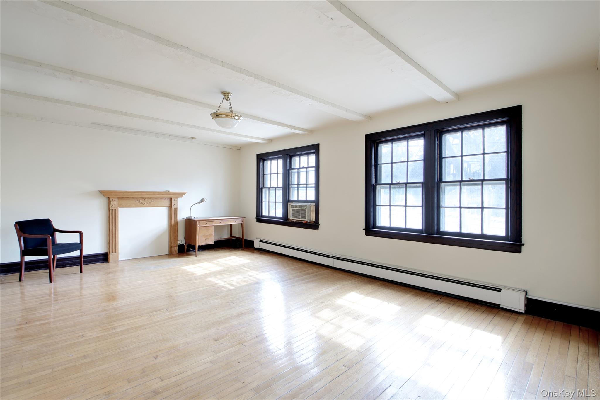 #5 photo, 1613 Northern Boulevard, Нассау ‖ Roslyn , NY 11576