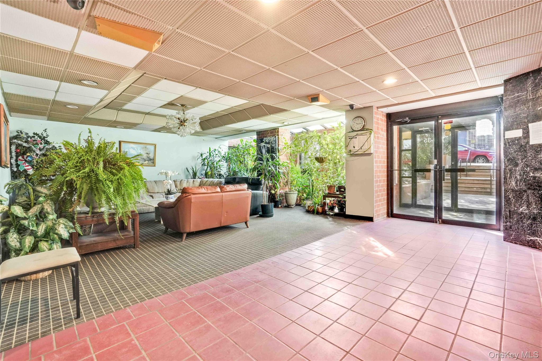 #14 photo, 139-35 35th Avenue, 法拉盛 Flushing , NY 11354