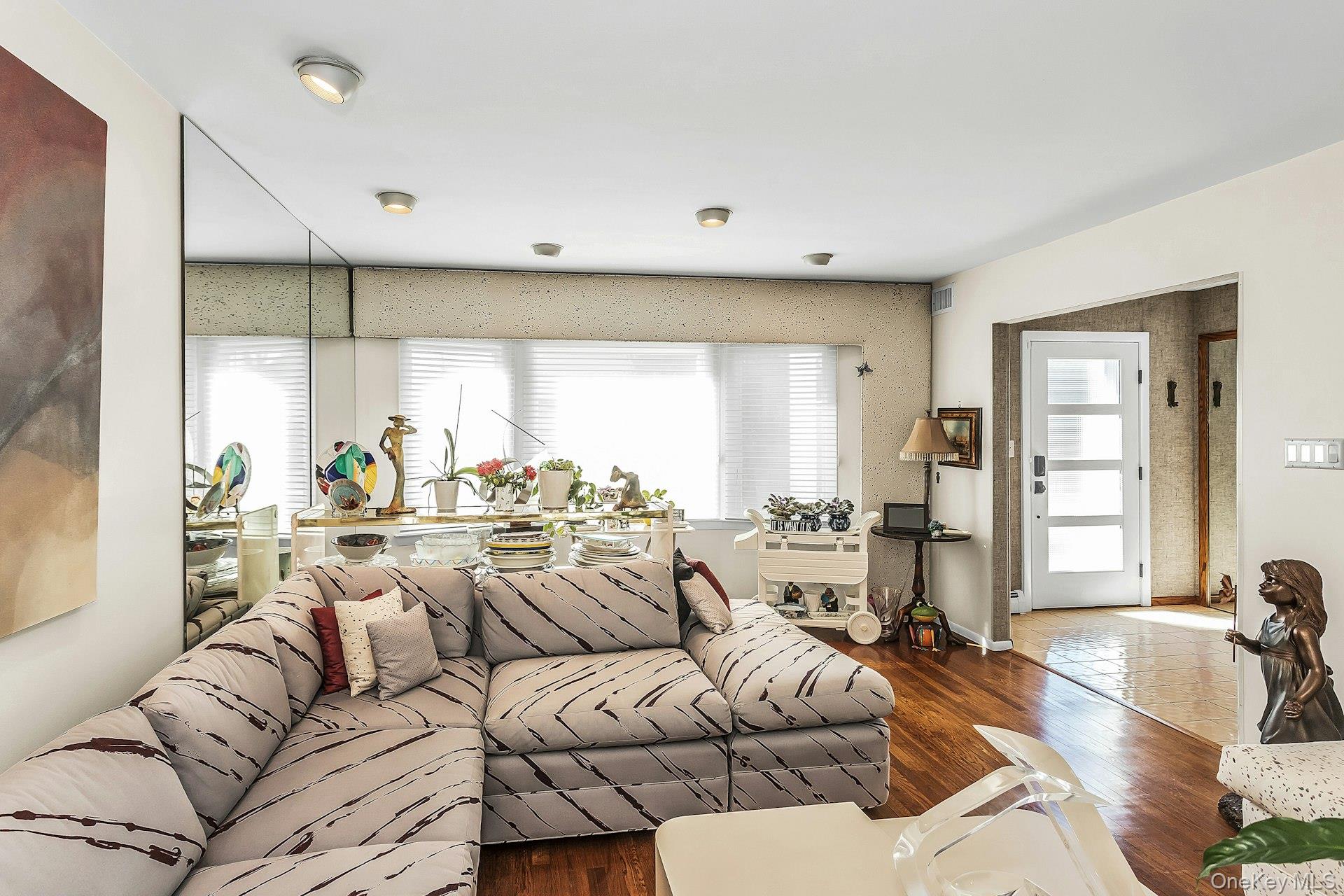 #7 photo, 5 Jan Lane, Нассау ‖ Woodbury , NY 11797