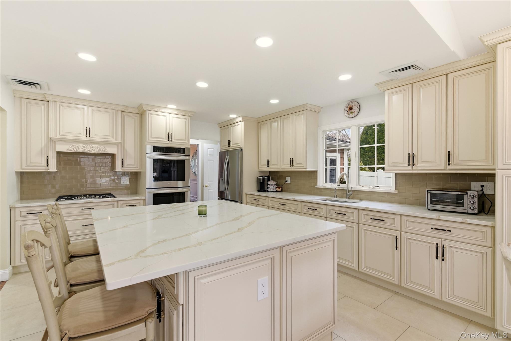 #12 photo, 23 Astro Place, Dix Hills , NY 11746