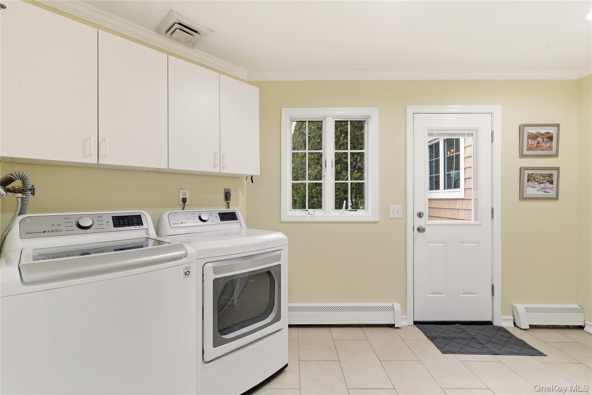 #19 photo, 23 Astro Place, Dix Hills , NY 11746