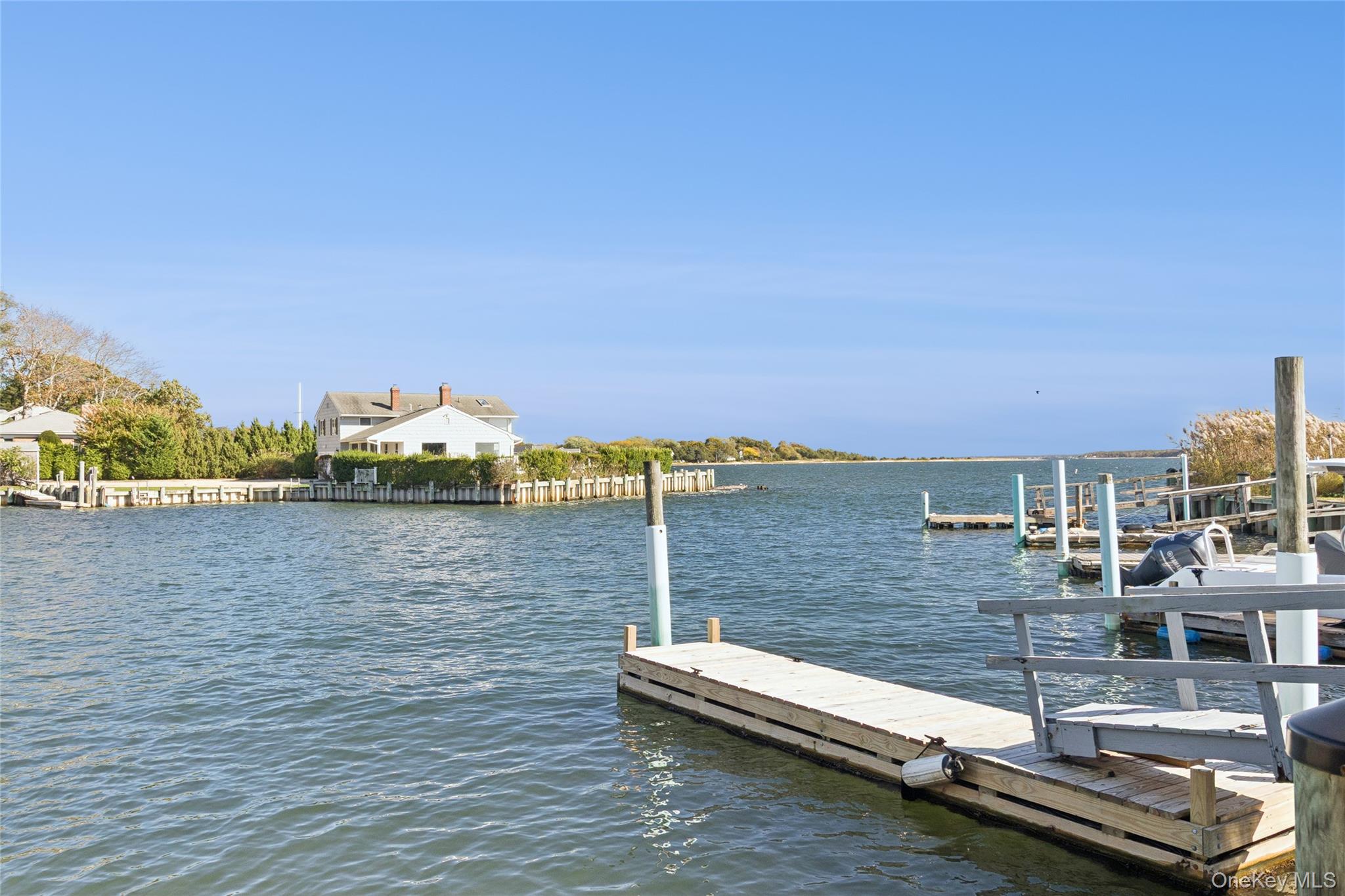 #2 photo, 16 Primrose Lane, 东长岛 Aquebogue , NY 11931