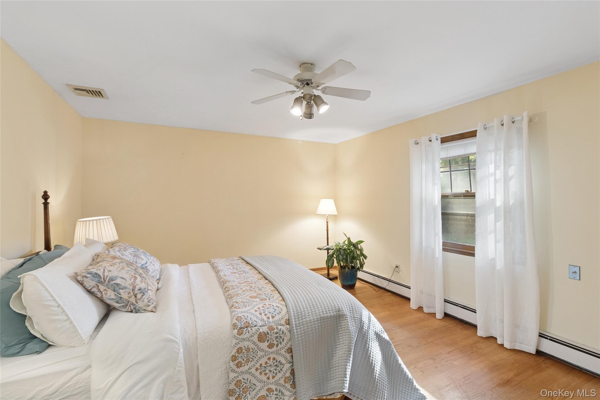 #20 photo, 16 Primrose Lane, 东长岛 Aquebogue , NY 11931