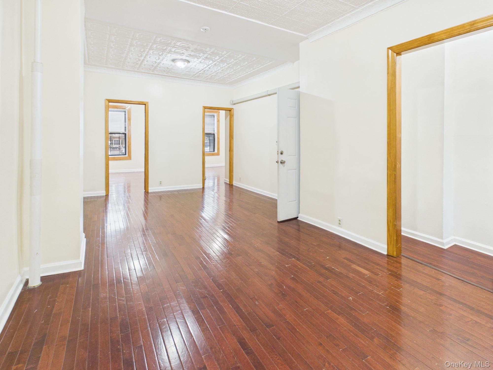 #15 photo, 2309 Westchester Avenue, ब्रोंक्स Bronx , NY 10462