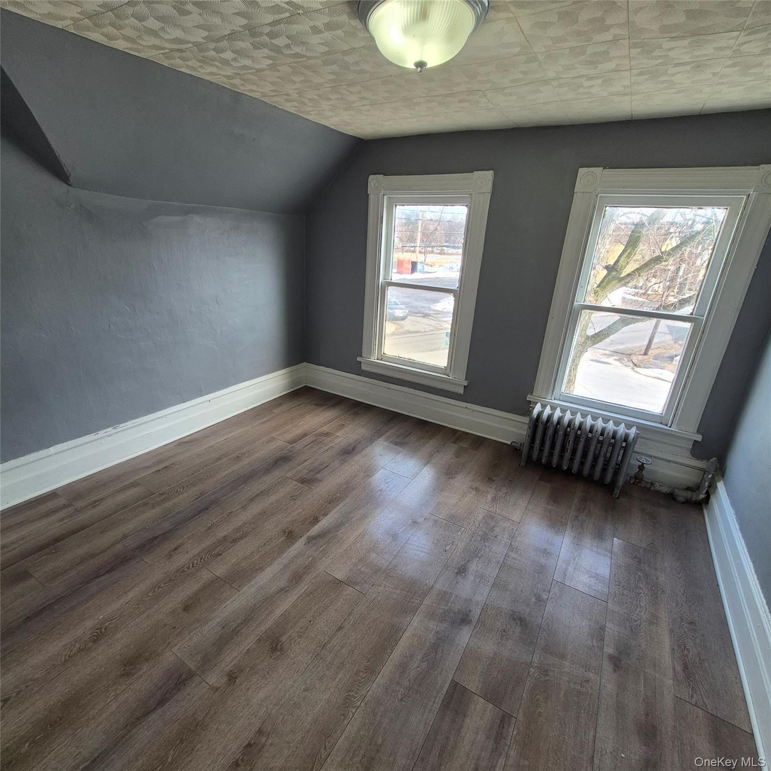 #11 photo, 235 Downs Street, Kingston , NY 12401