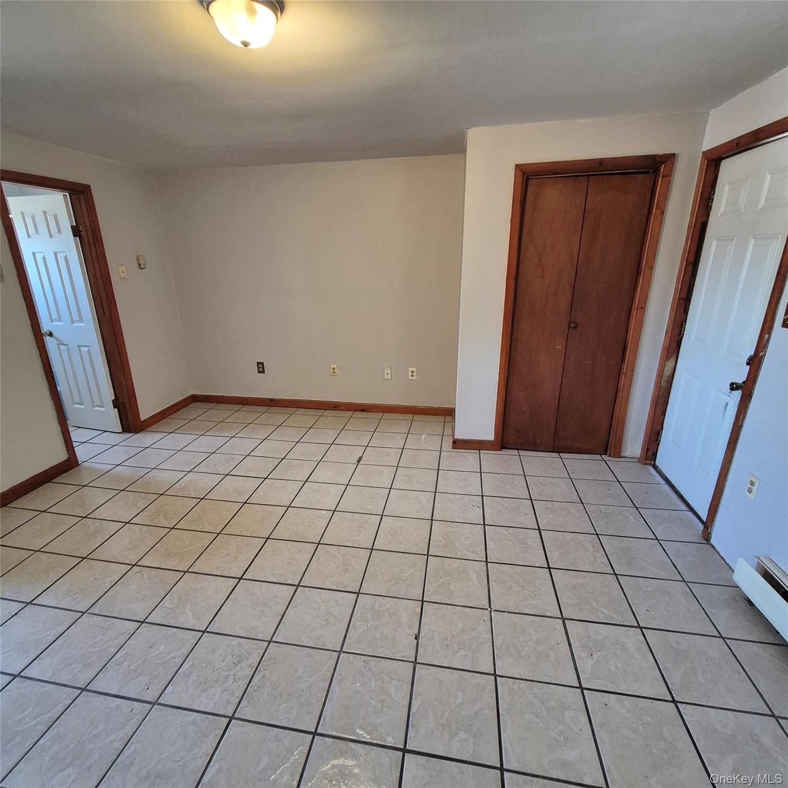 #3 photo, 2071 Ulster Avenue, Kingston , NY 12449