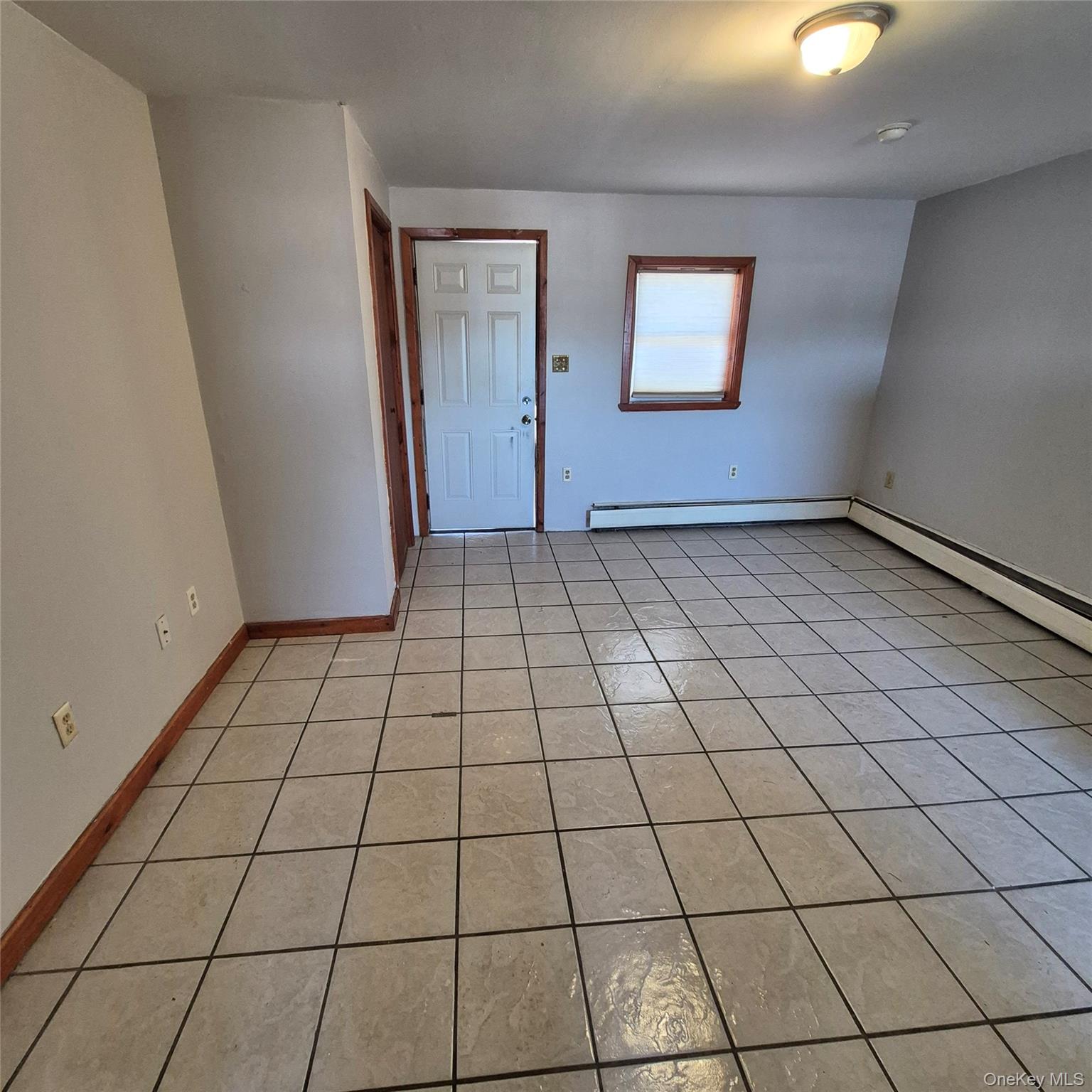 #4 photo, 2071 Ulster Avenue, Kingston , NY 12449