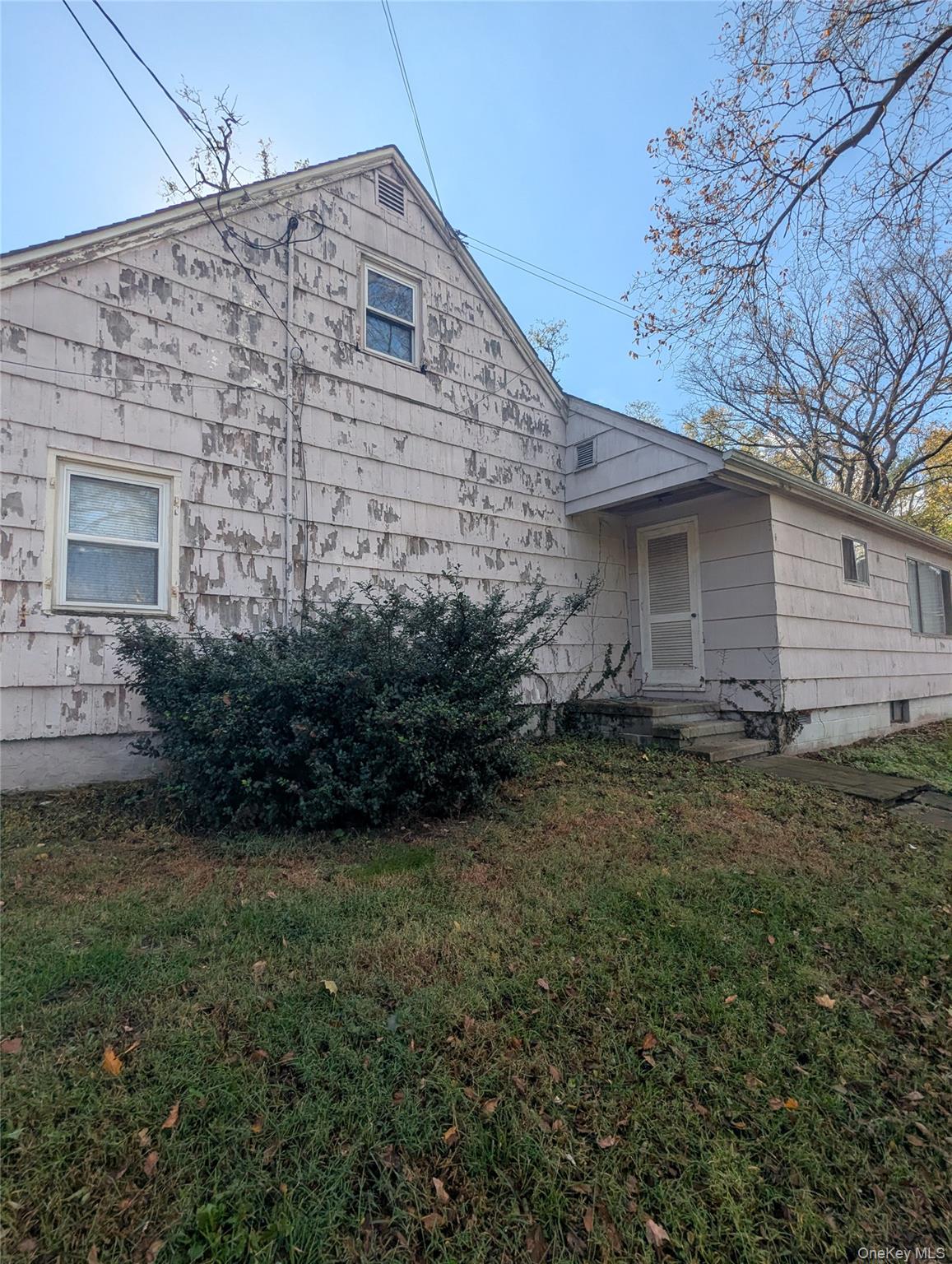 #13 photo, 140 Main Street, سوفولك East Setauket , NY 11733