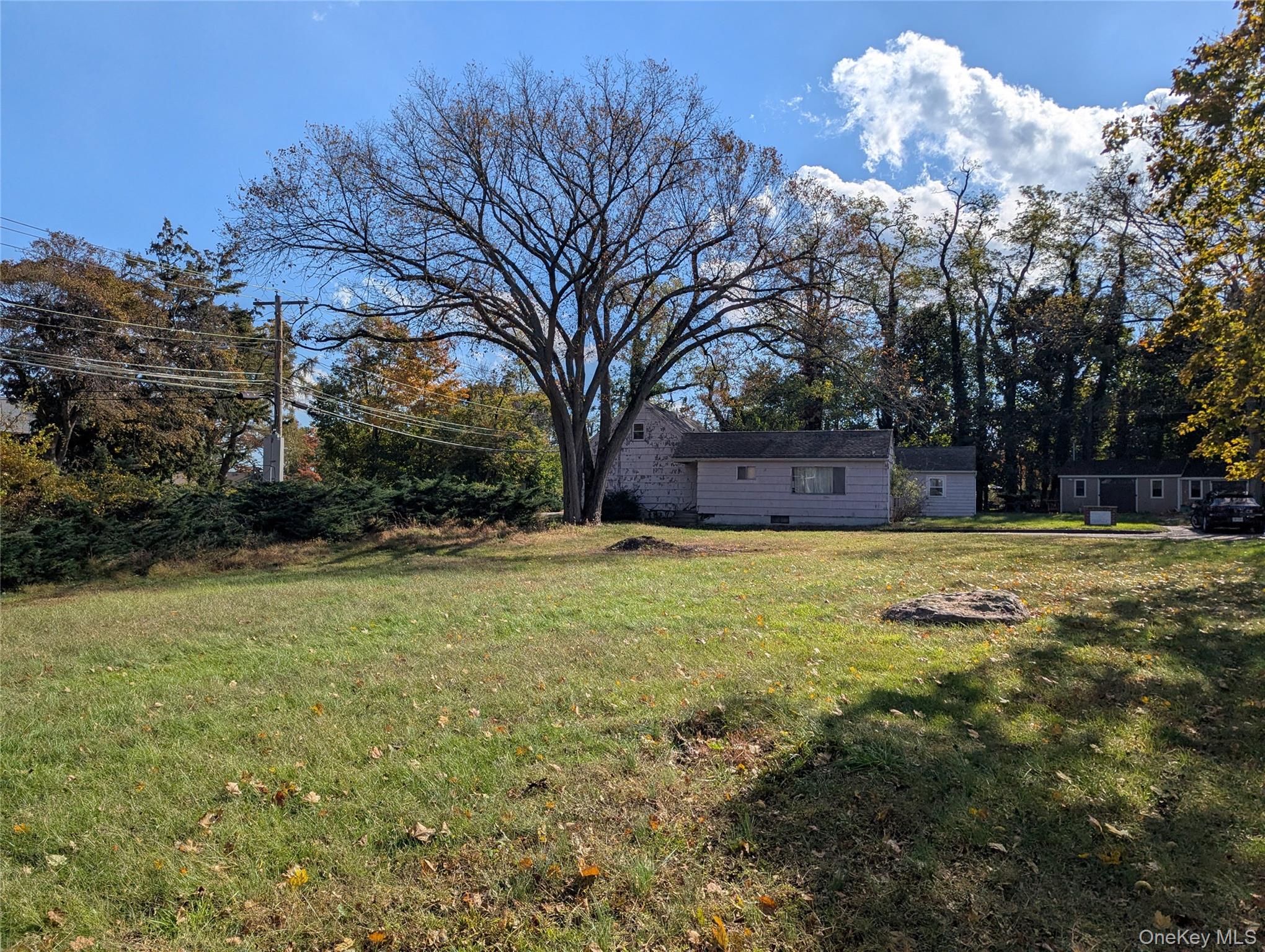 #20 photo, 140 Main Street, Саффолк ‖ East Setauket , NY 11733