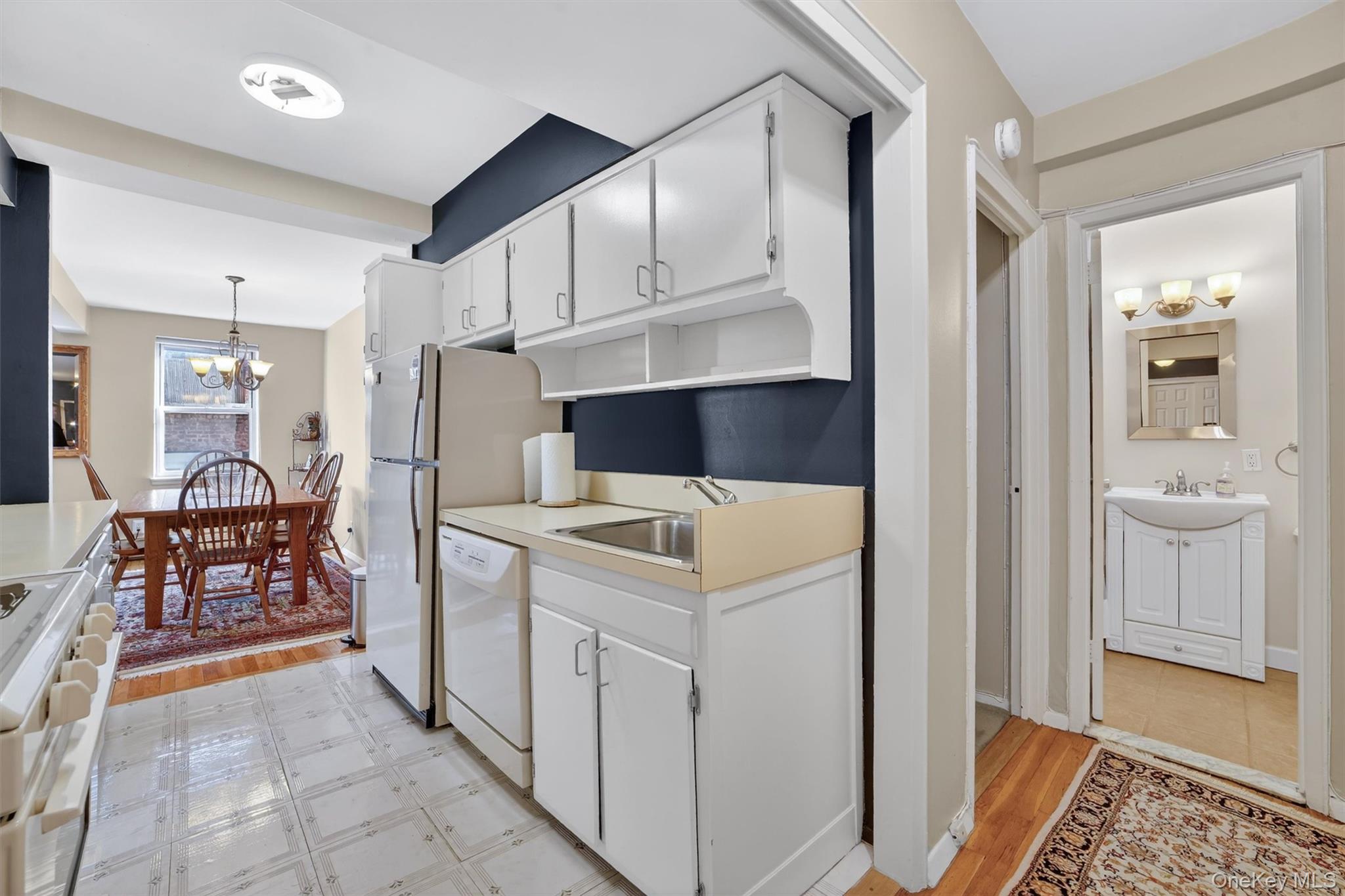 #16 photo, 120 E Hartsdale Avenue, Hartsdale , NY 10530